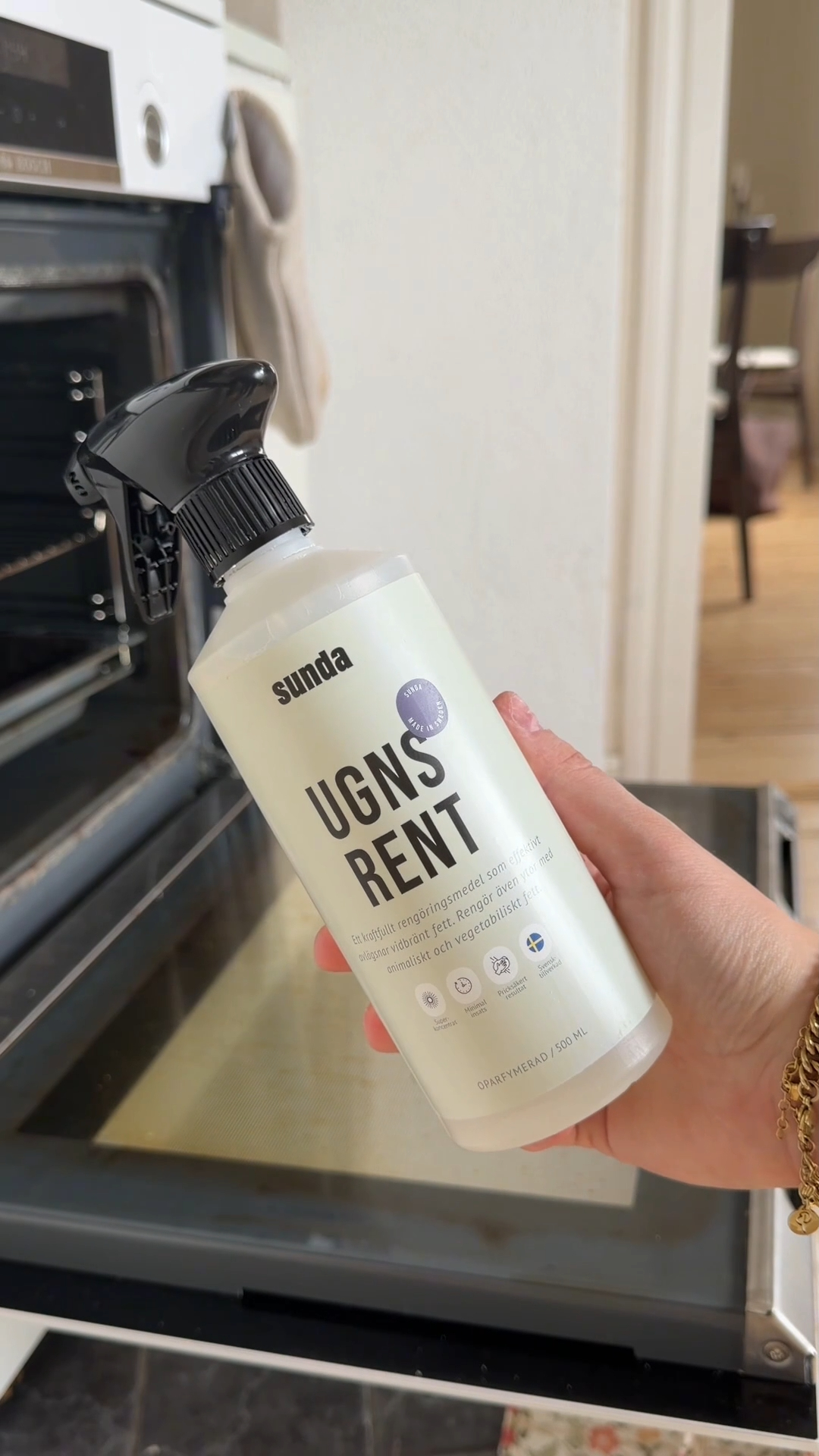 Sunda Facebook ad: Det här är ditt sign att göra rent…