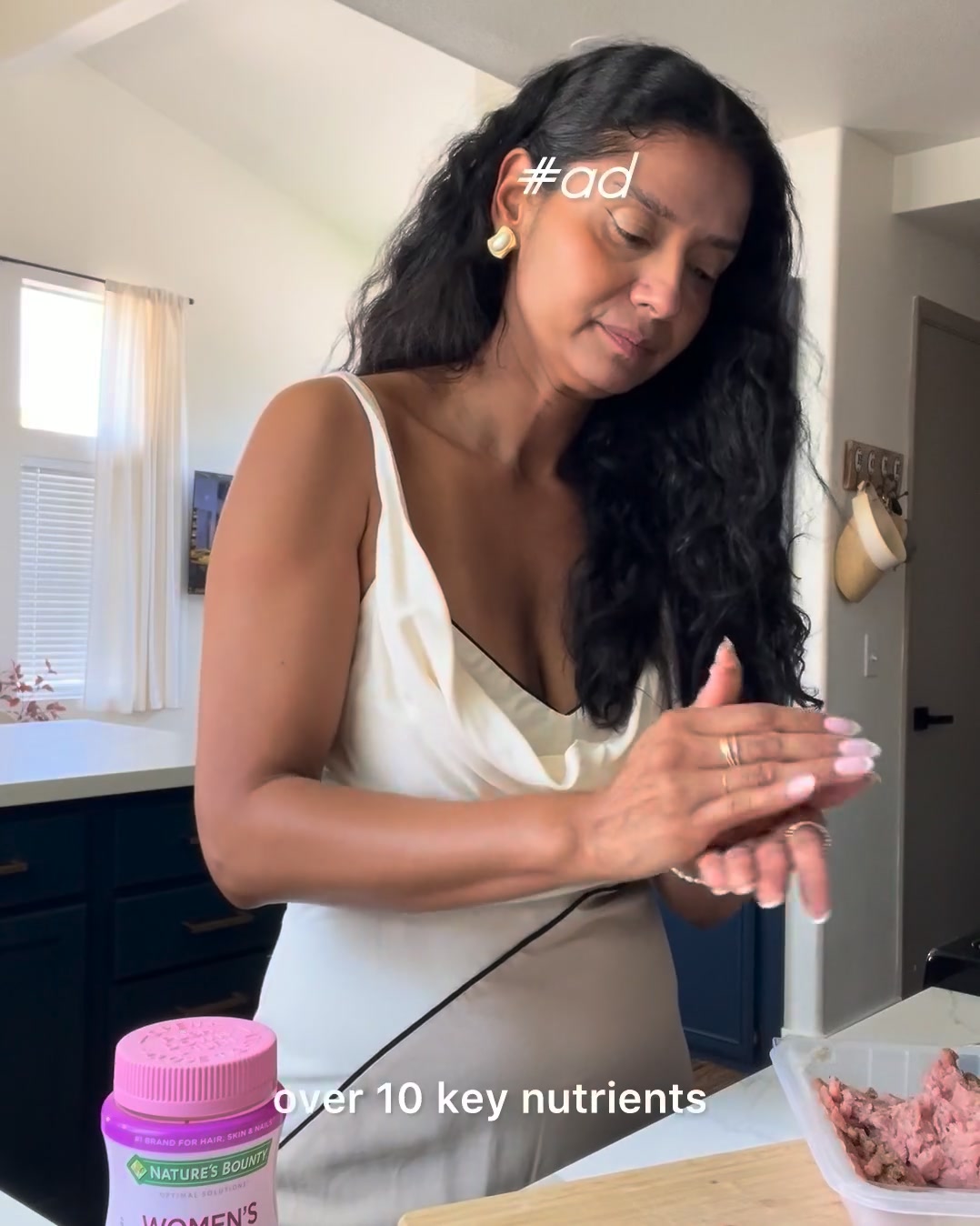 Nature's Bounty Facebook ad: Nutrients That Nourish from Within