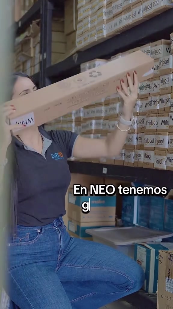 Neo Repuestos y Servicios Facebook ad: ¡En NEO te ayudamos!