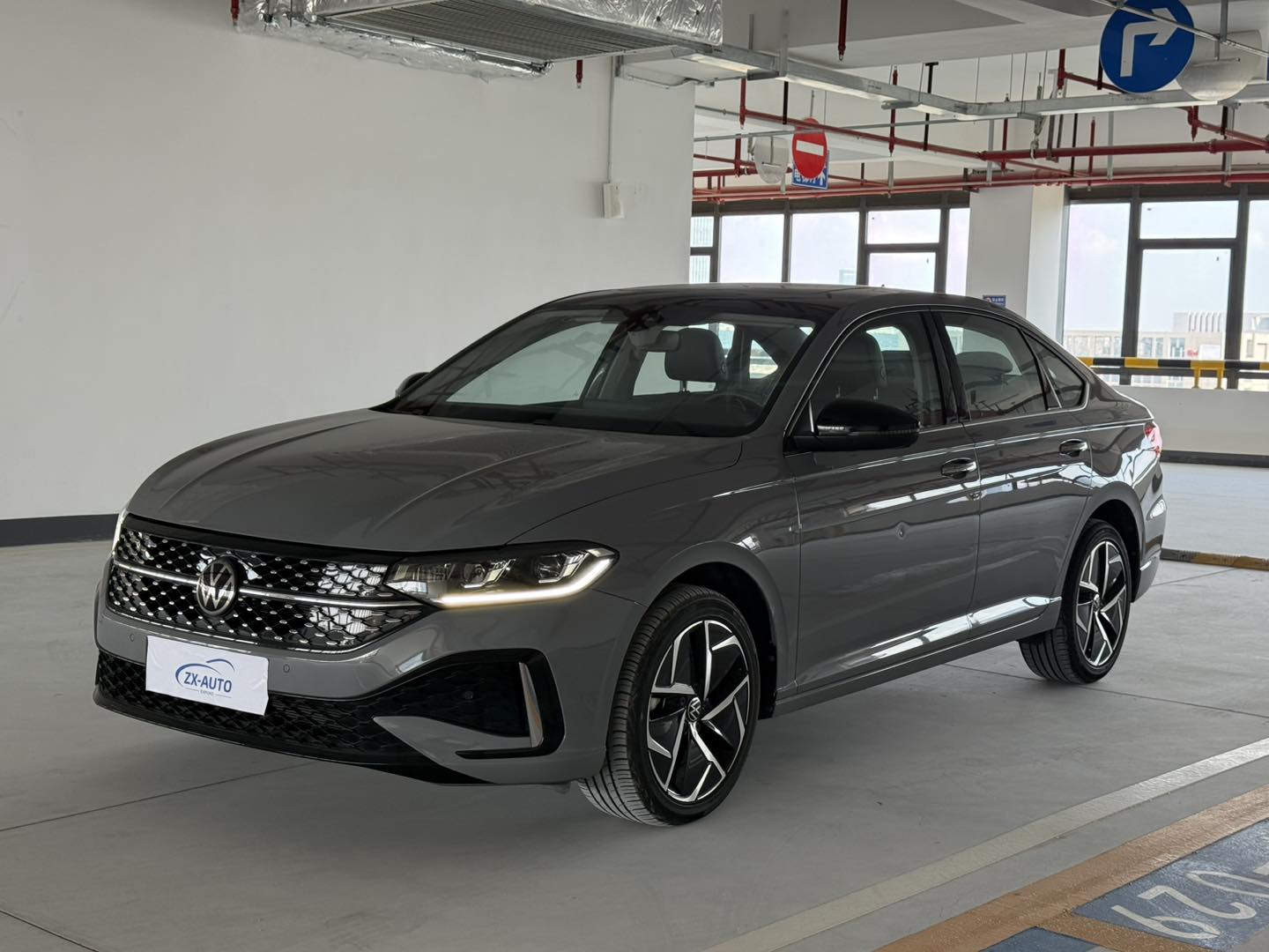 Chinese automobile Facebook ad
