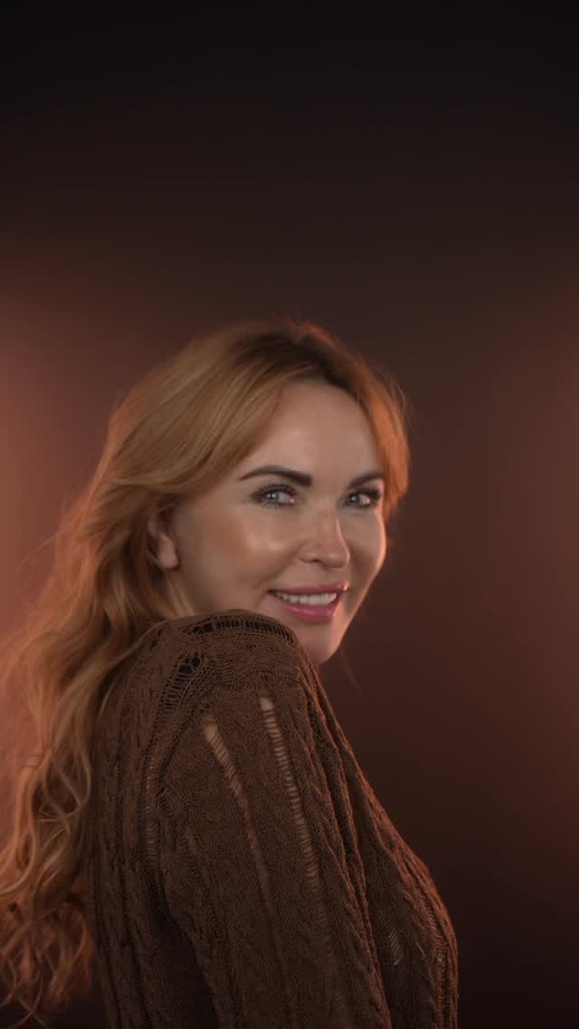 dr.abramian.surgery Facebook ad: Girl, are you really 52?