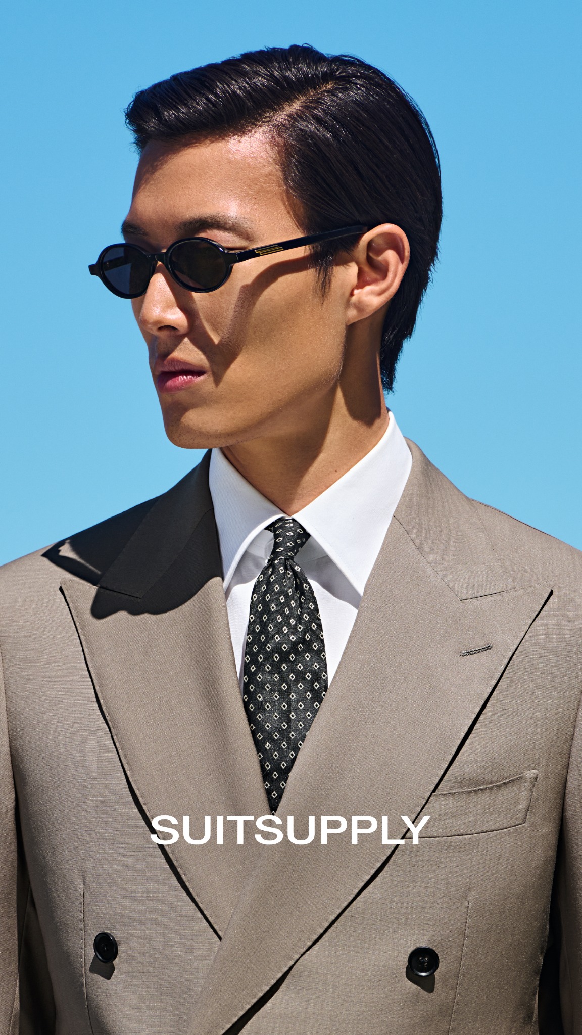 Suitsupply Facebook ad