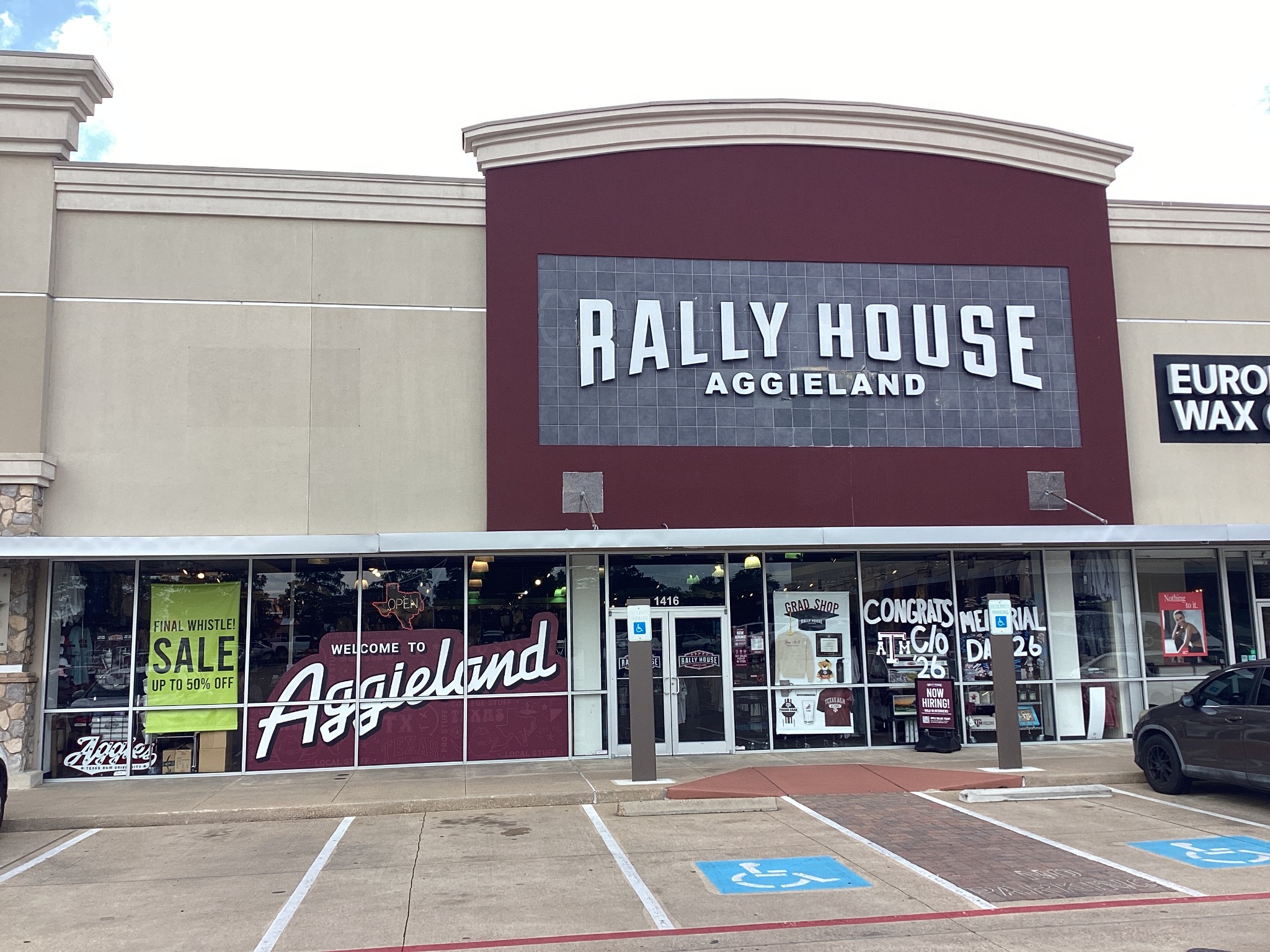 Rally House Facebook ad