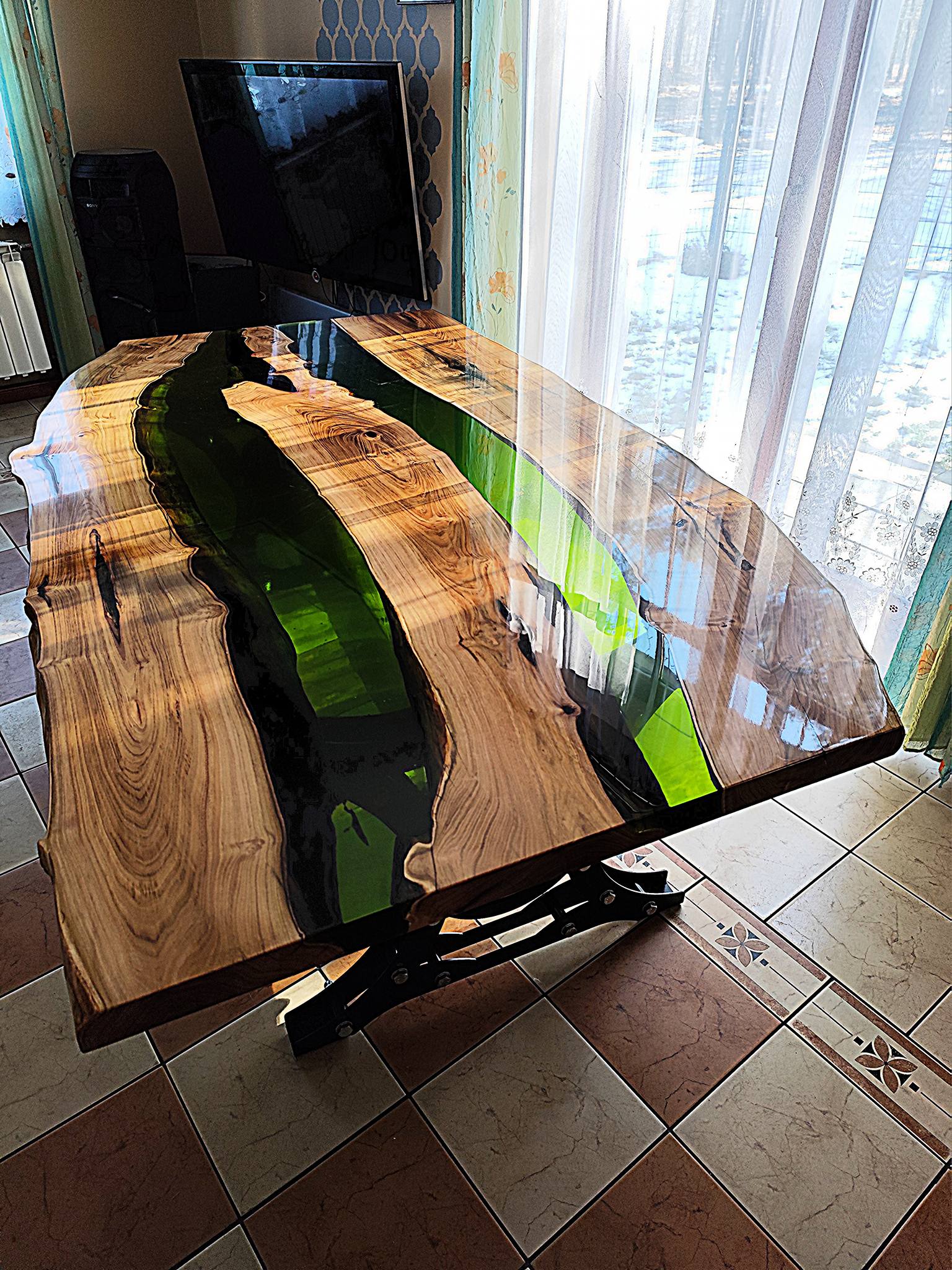 Epoxy Resin Art  Facebook ad