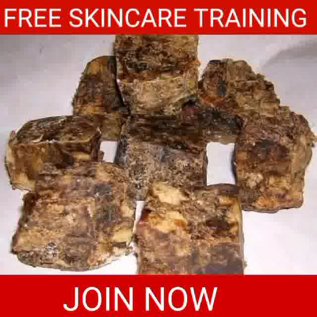 Debony Skincare Facebook ad: Become a Skincare Expert