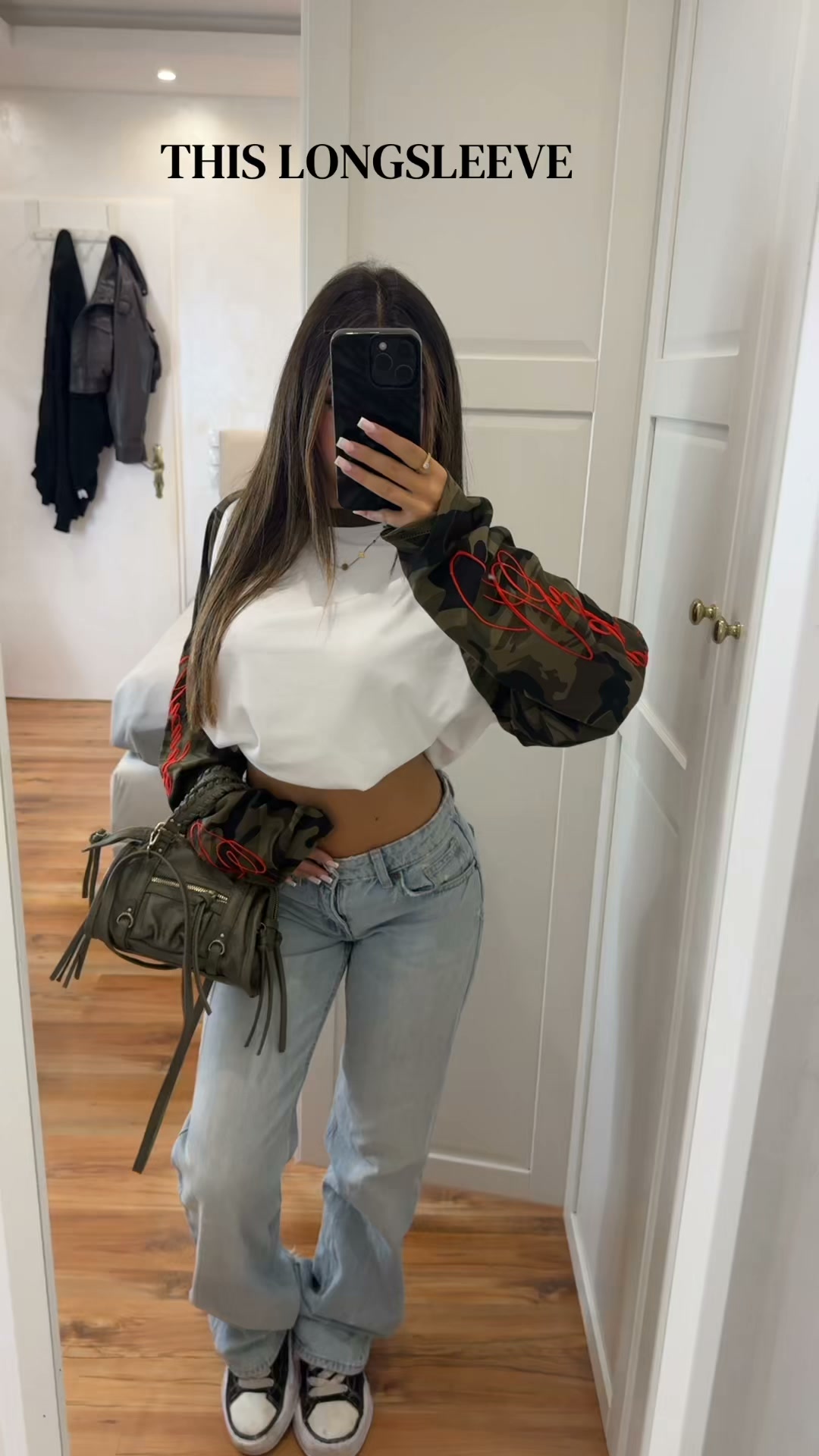 Decarba Facebook ad: THE AW ’26 DROP