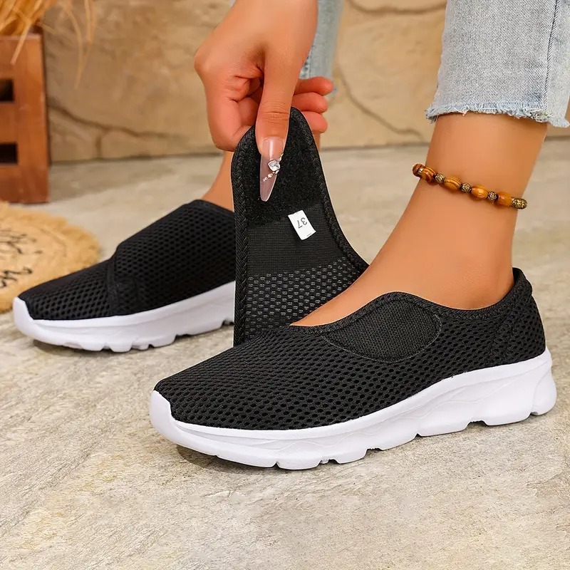 Discountshoes Facebook ad