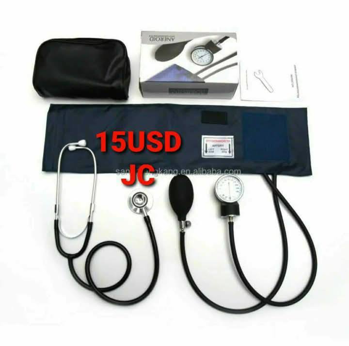 ๐๐ฎ๐ป๐ฎ๐๐ฎ ๐๐ผ๐น๐น๐ฒ๐ฐ๐๐ถ๐ผ๐ป๐ Facebook ad: Invest in your health, invest in yourself!