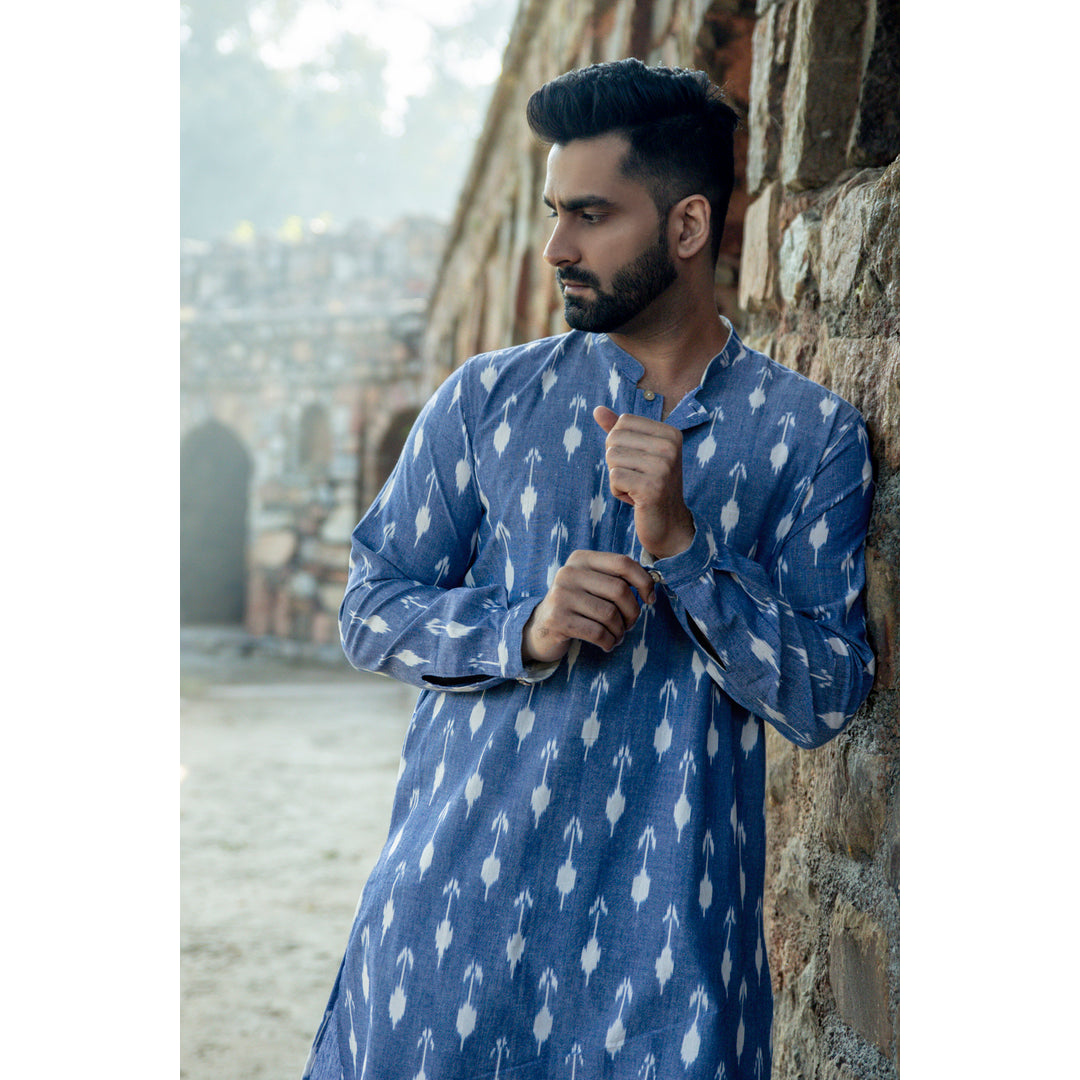 Indian Peacock Facebook ad: Embrace Tradition, Redefine Style!