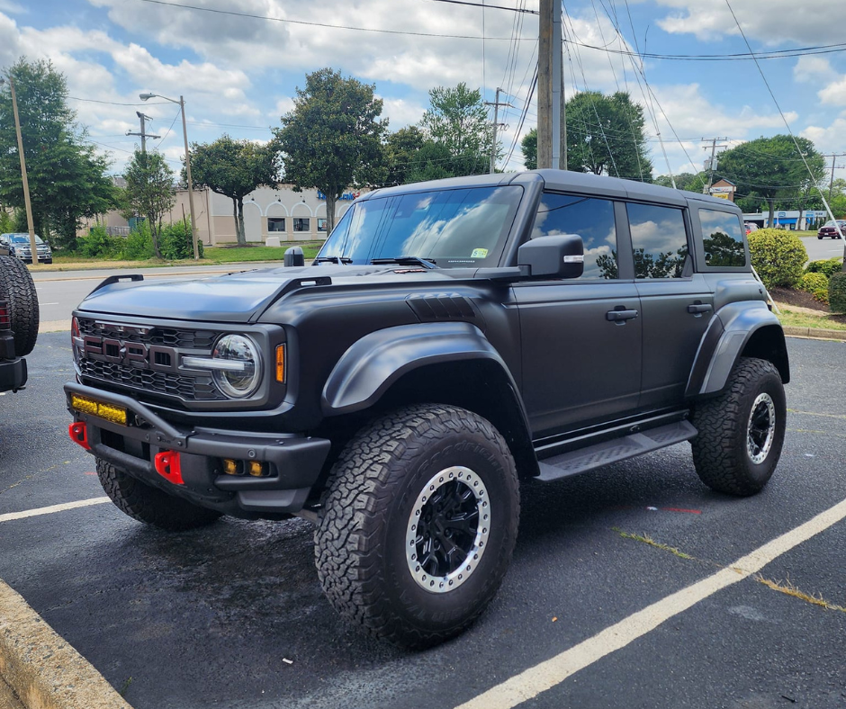 4 Wheel Drive Specialty Co. Facebook ad: One Stop Shop for Customization.