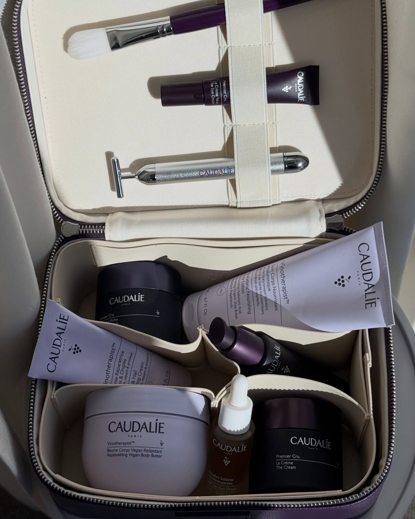 Caudalie Facebook ad: GIVEAWAY