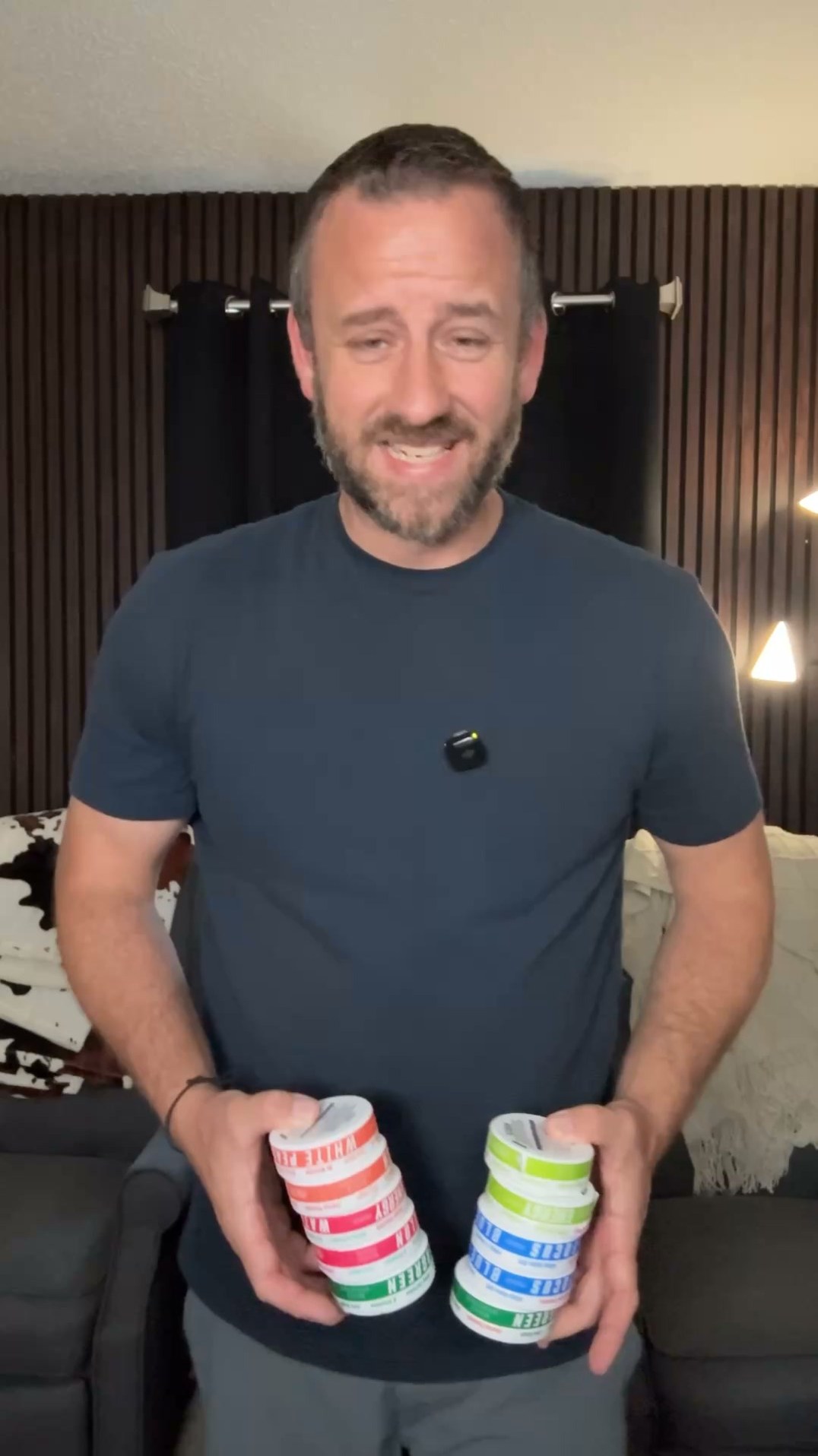 Grinds Pouches Facebook ad: Try Grinds Today