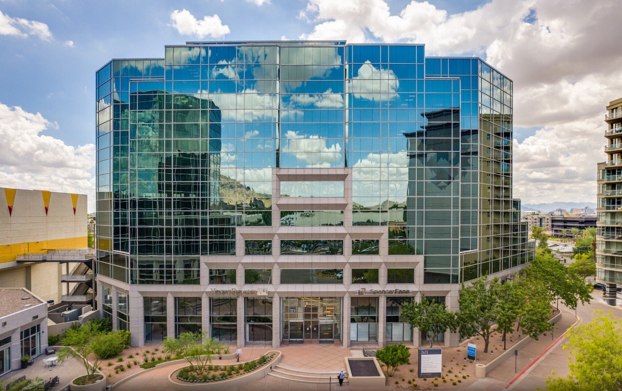 Julie Murphy Facebook ad: Private Offices in Phoenix’s prestigious Biltmore area