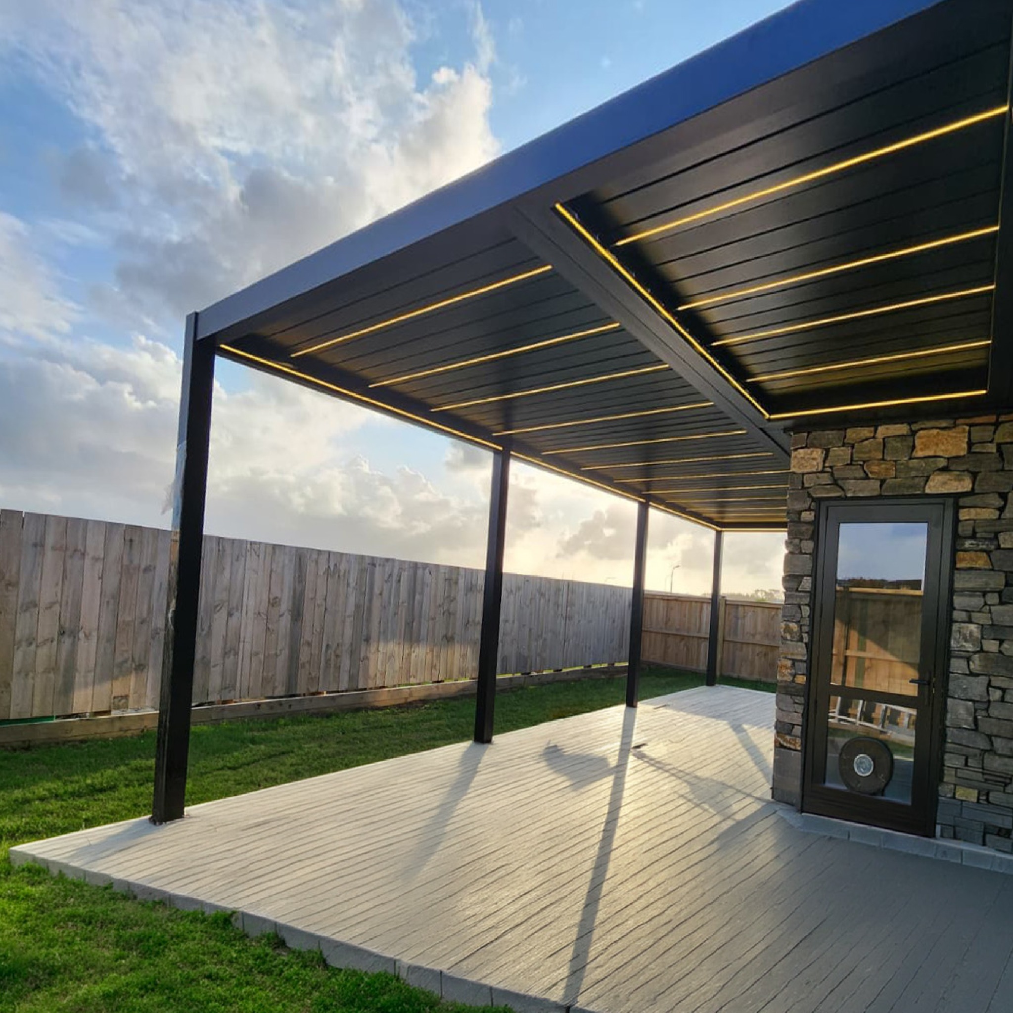 Craft Shed Hamilton - Louvres, Pergolas & Indoor/Outdoor Blinds Facebook ad