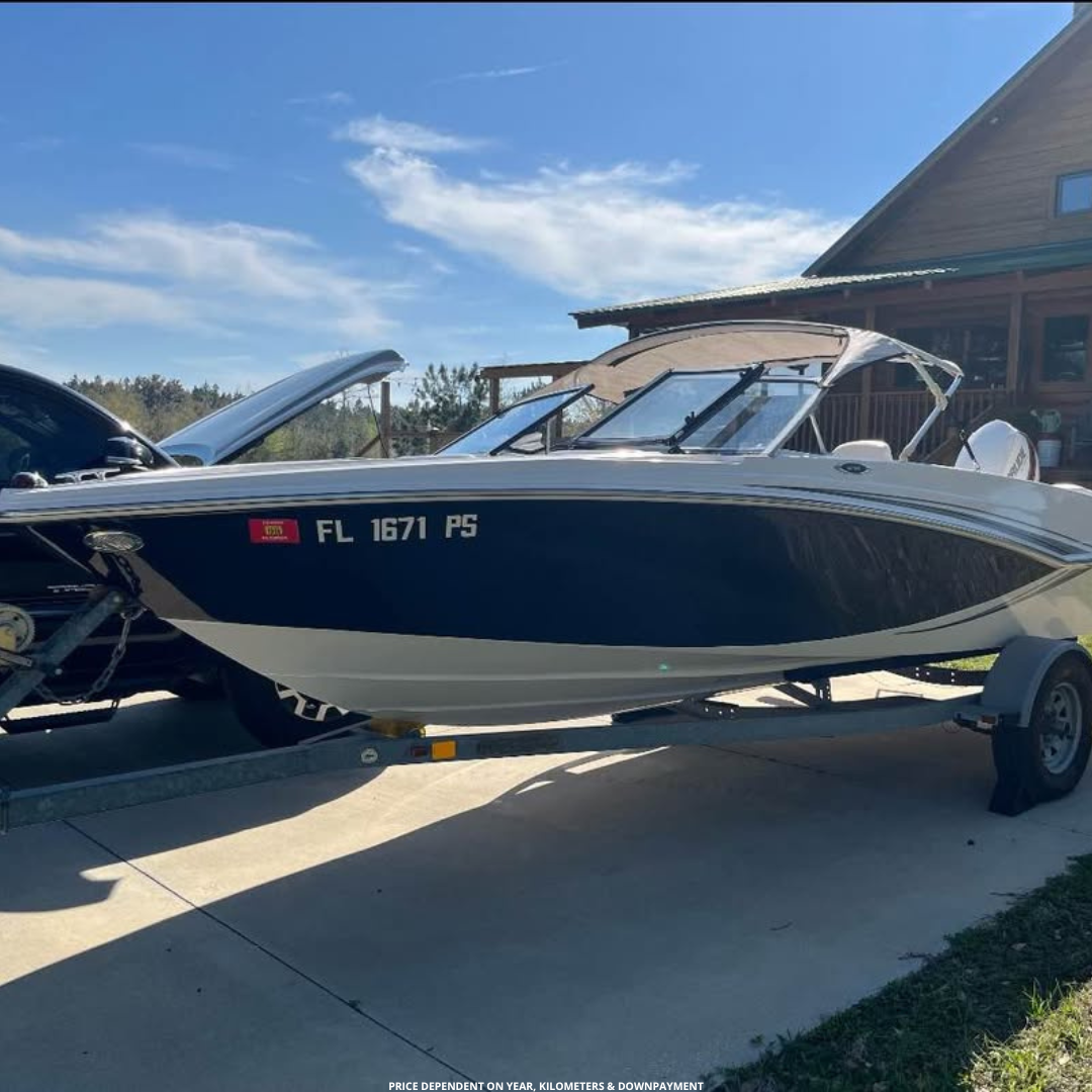Boat Deal Canada Facebook ad
