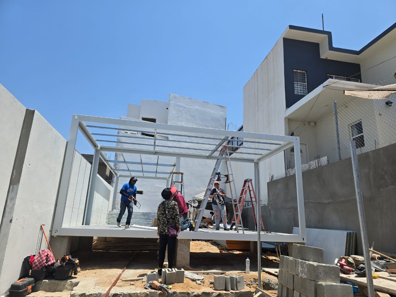Casa Block Facebook ad: Casa Block: Construcción Modular