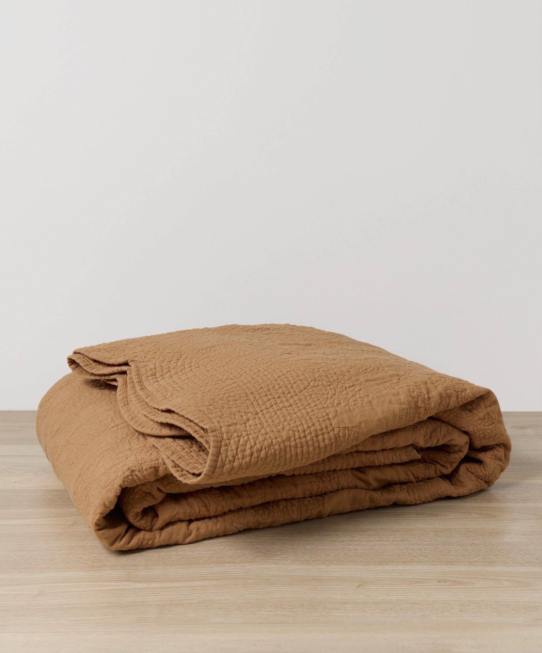 CULTIVER Facebook ad: Effortless yet considered, a linen bedcover is the…