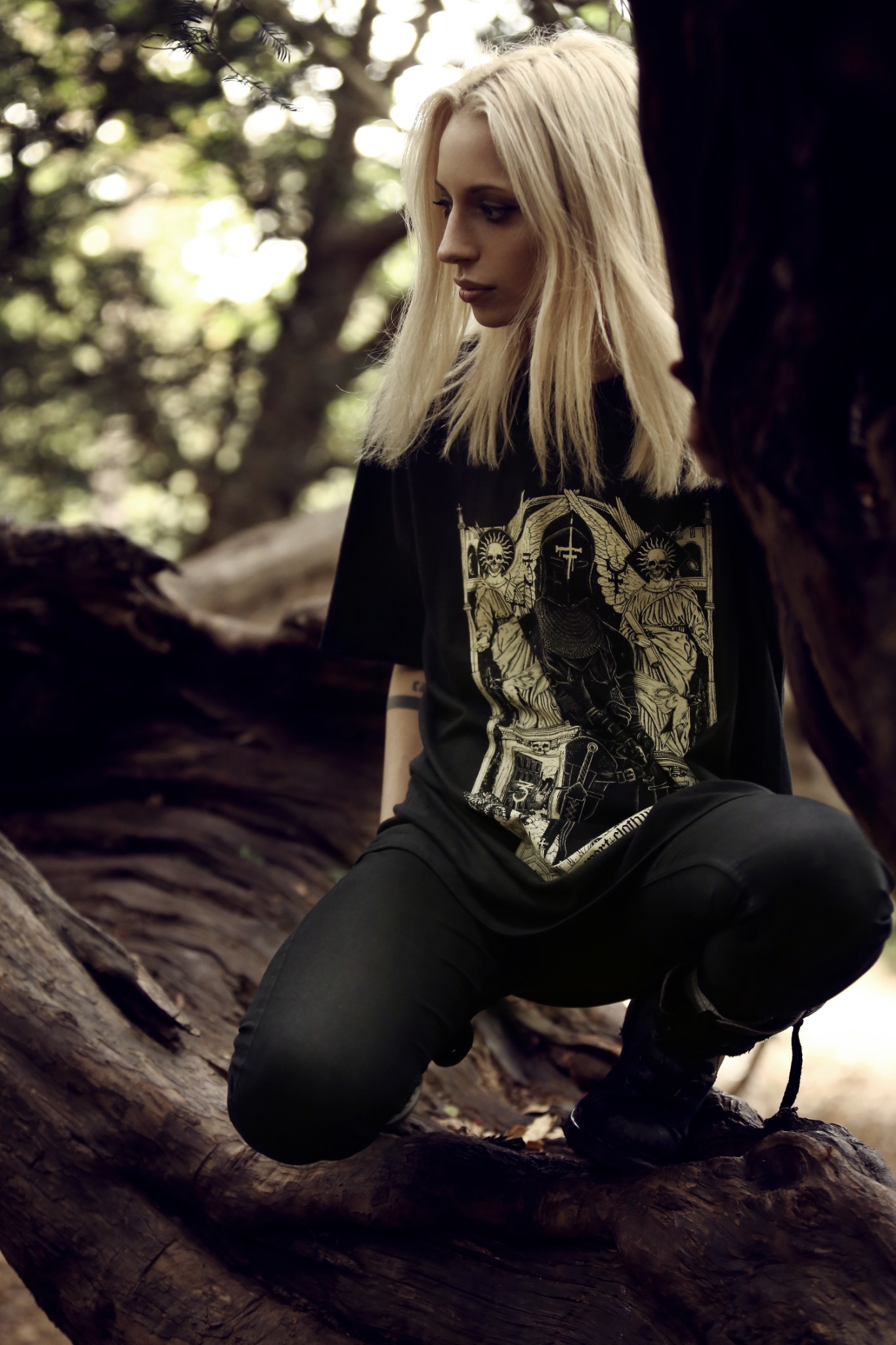 La Mort Clothing Facebook ad