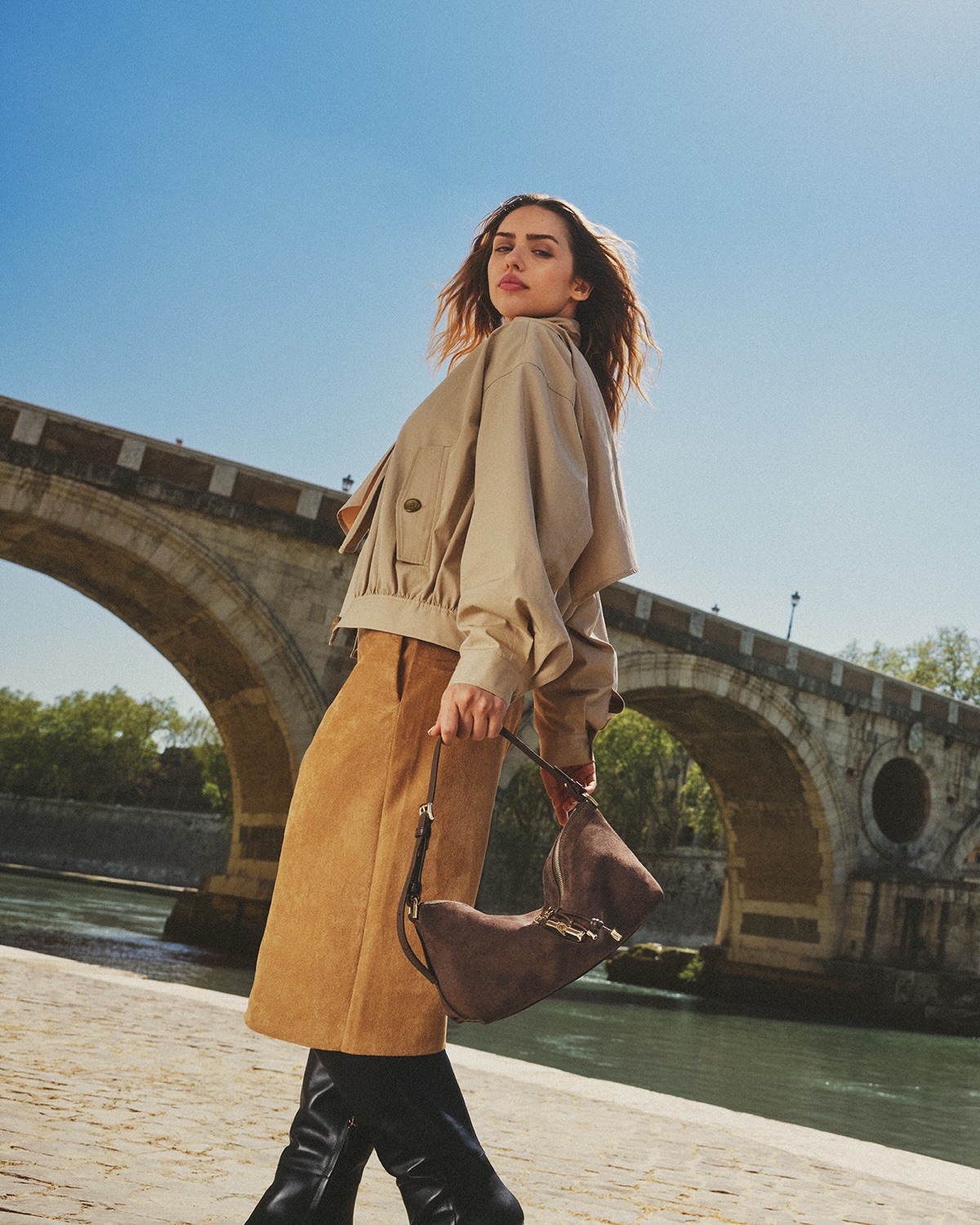 Furla Facebook ad