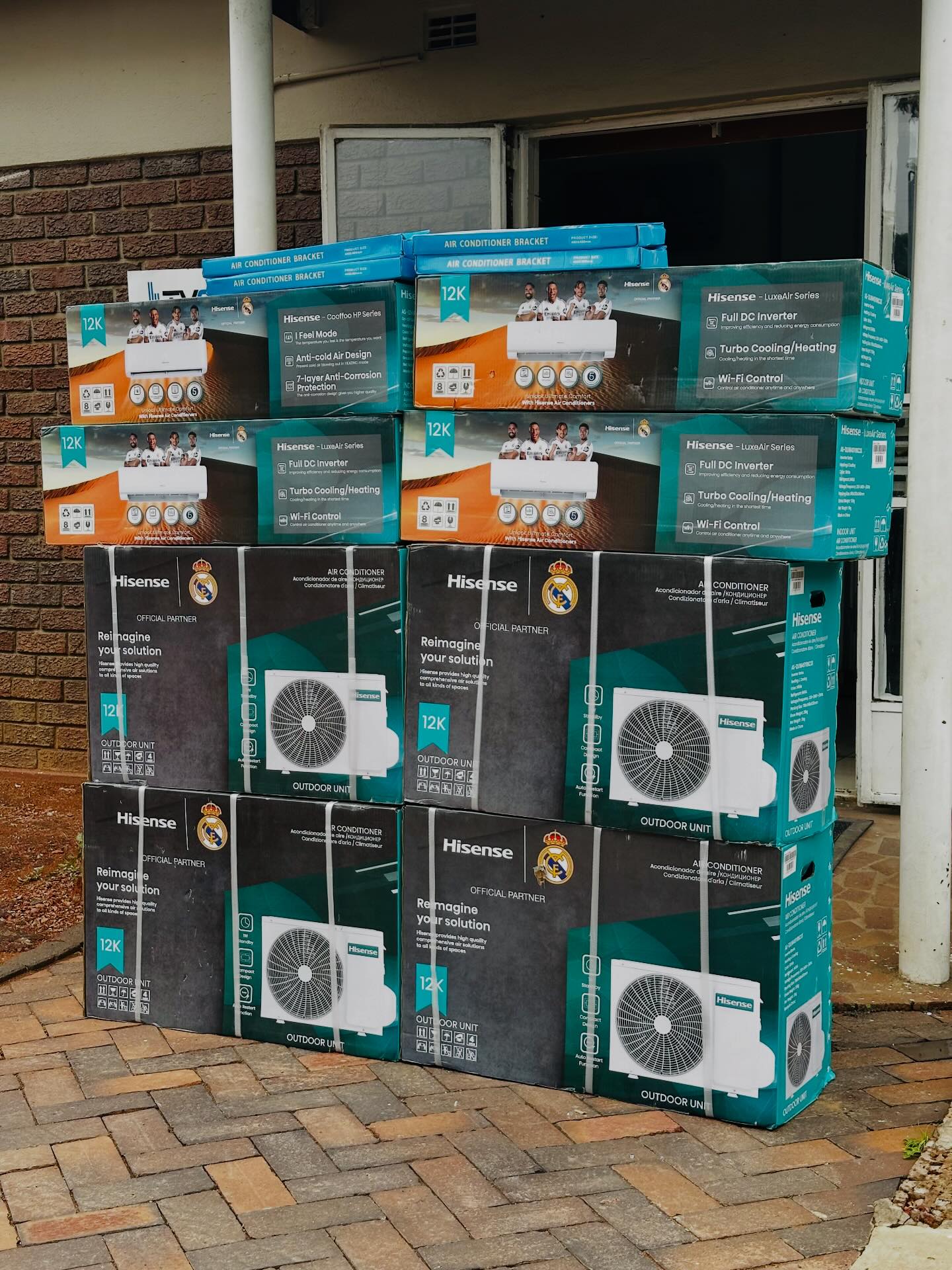 Kan Tech Solutions Facebook ad: Stay cool, stay comfortable