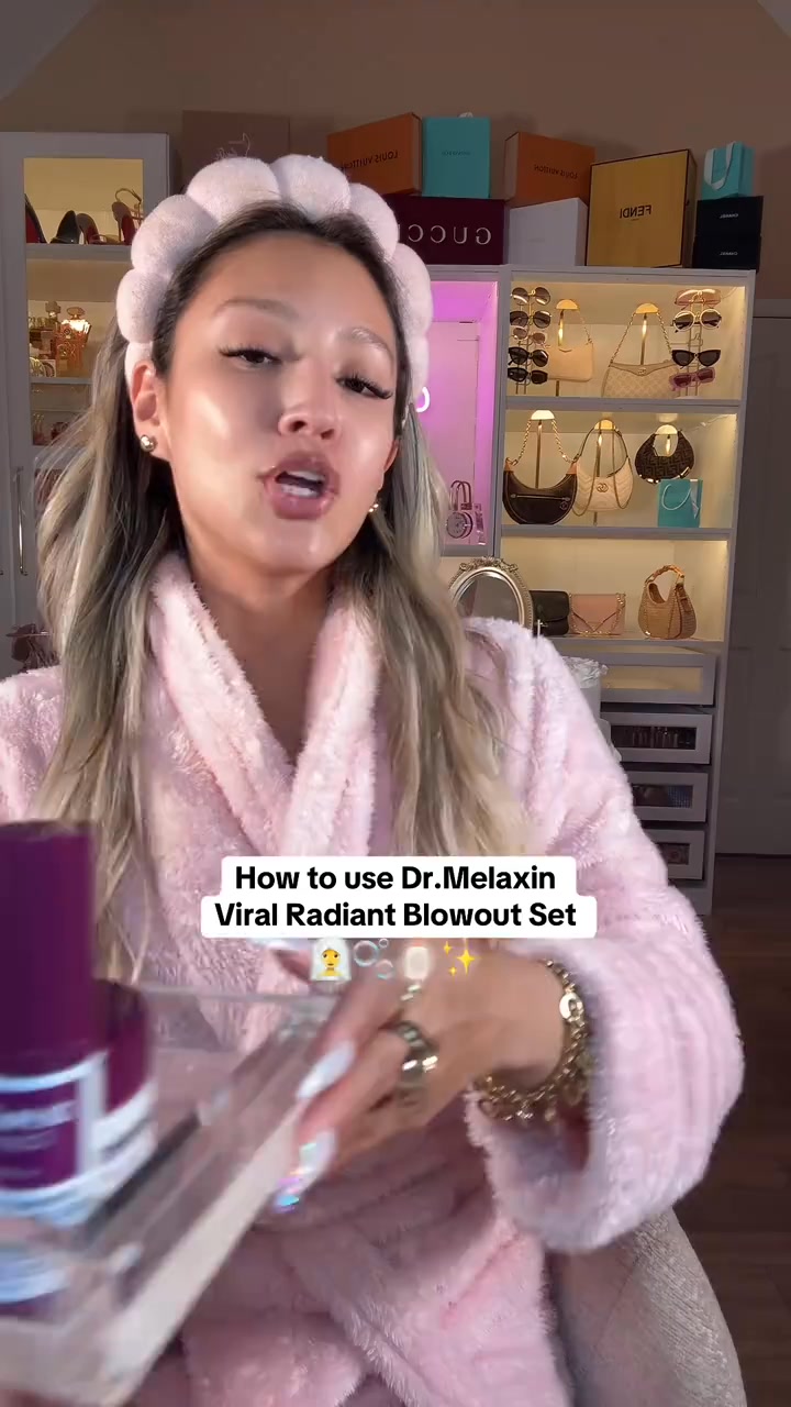 KahunaSpa Facebook ad: Radiant Blowout Set, $79 (70% OFF)!