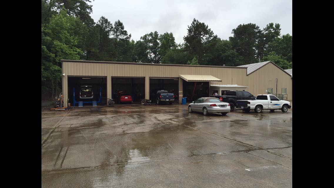 Taller Mecanico Mnk Facebook ad: Alignment, General mechanic, engine rebuilds, transmission…