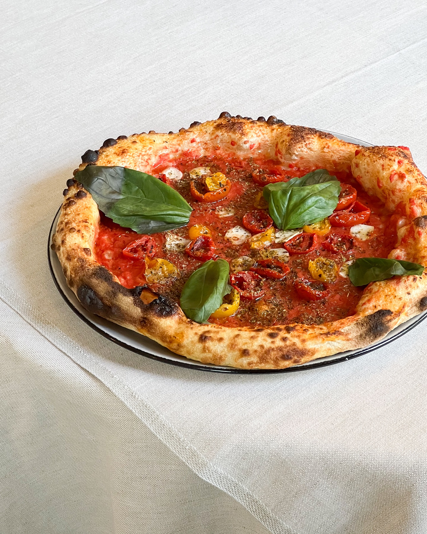 La Cava dei Sapori Como Facebook ad: Avete già provato il nuovo menù di pizze…