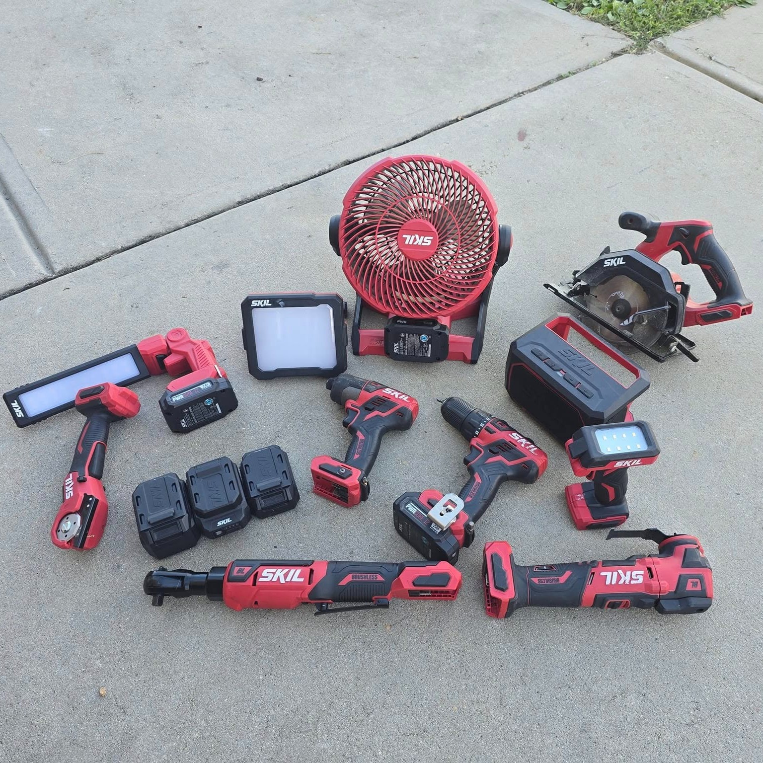 SKIL Tools Facebook ad