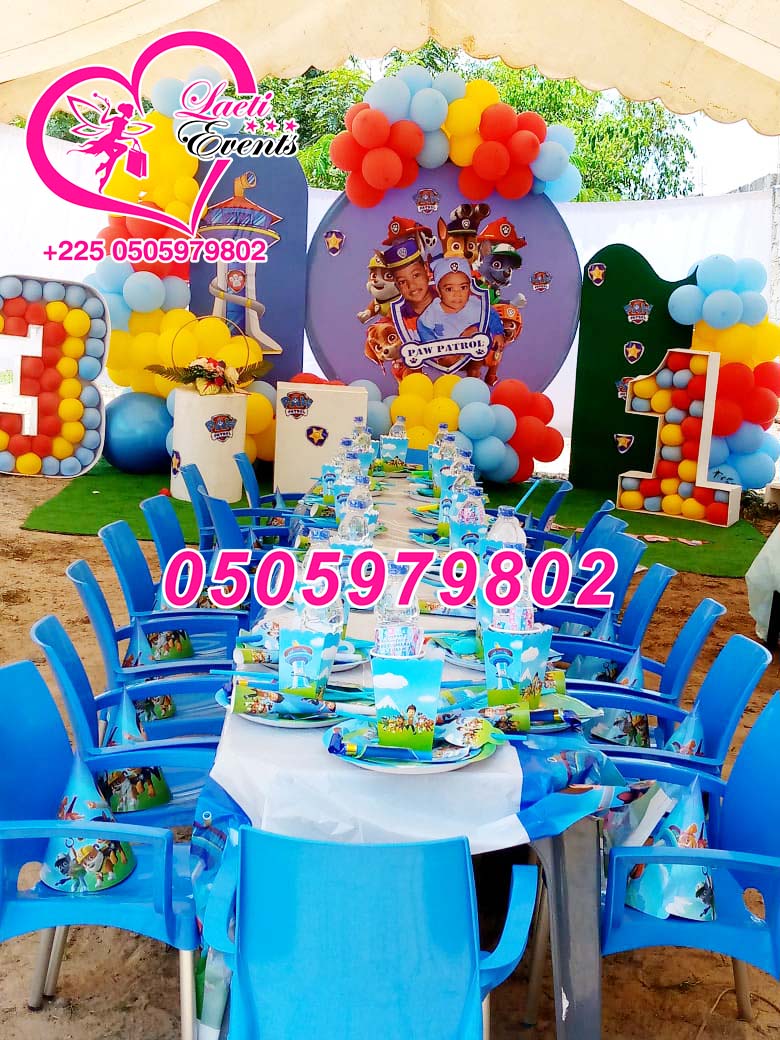 Laeti Events Facebook ad: 15.000fr le Set picnic 15 places