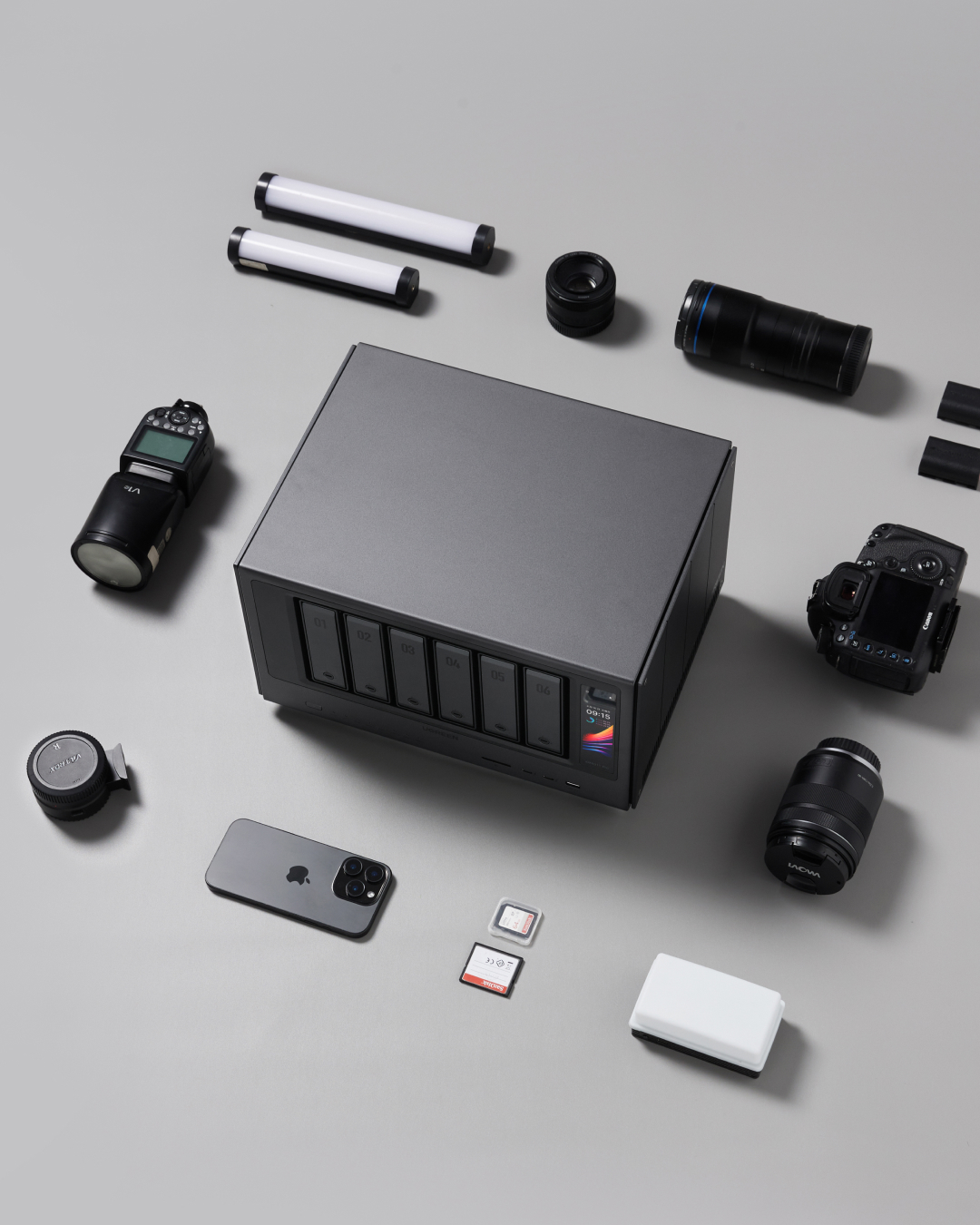 Ugreen_de Facebook ad: Dein Workflow ist nur so smart wie dein…