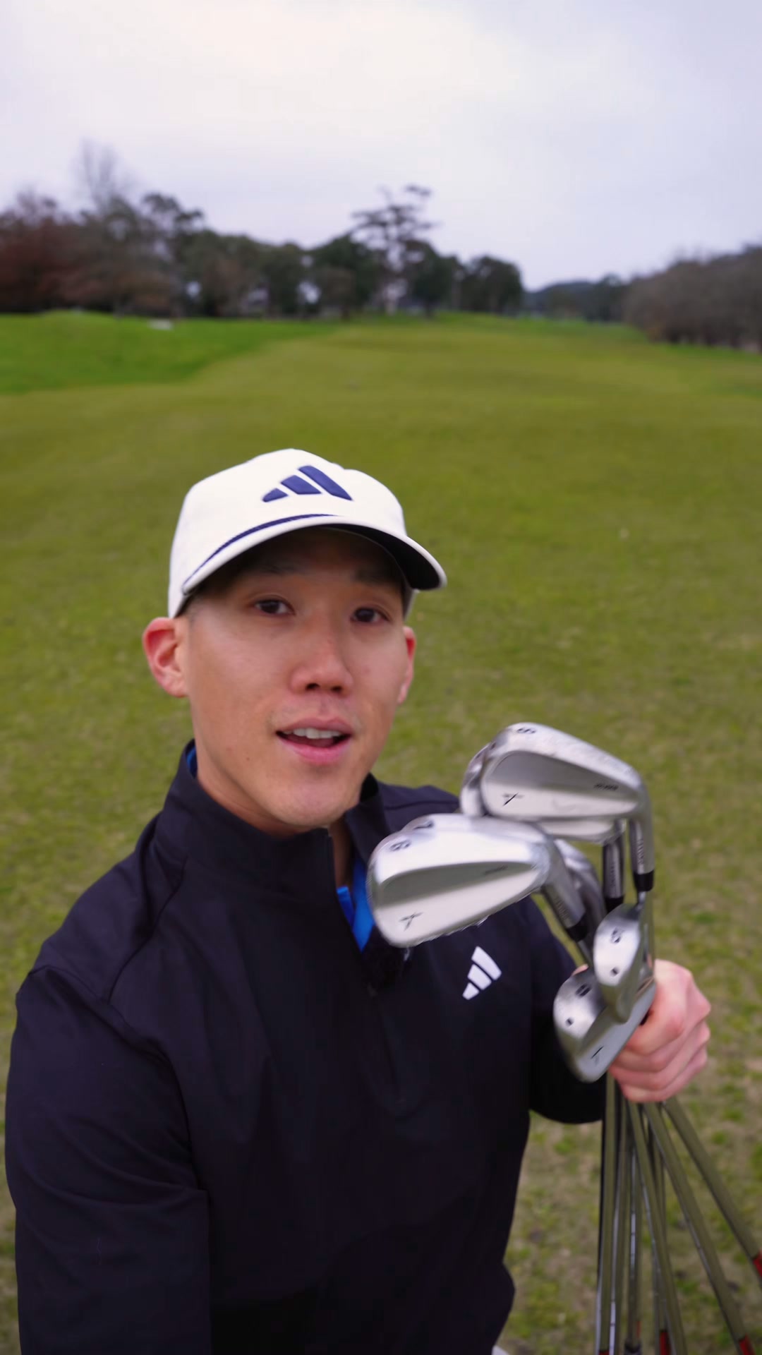 Takomo Golf Company Facebook ad: Miss hits? Never met her.