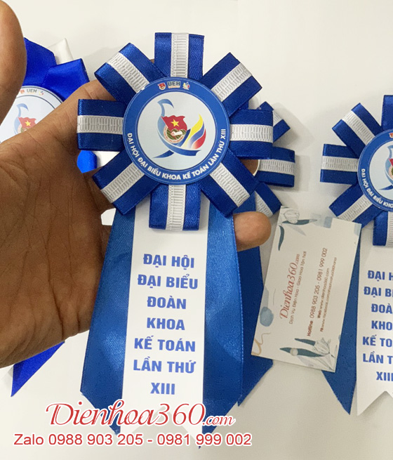Hoa Cài Áo Đại Biểu-0989081332 Facebook ad: Địa Chị Đặt Hoa Cài Áo Tận Xưởng…