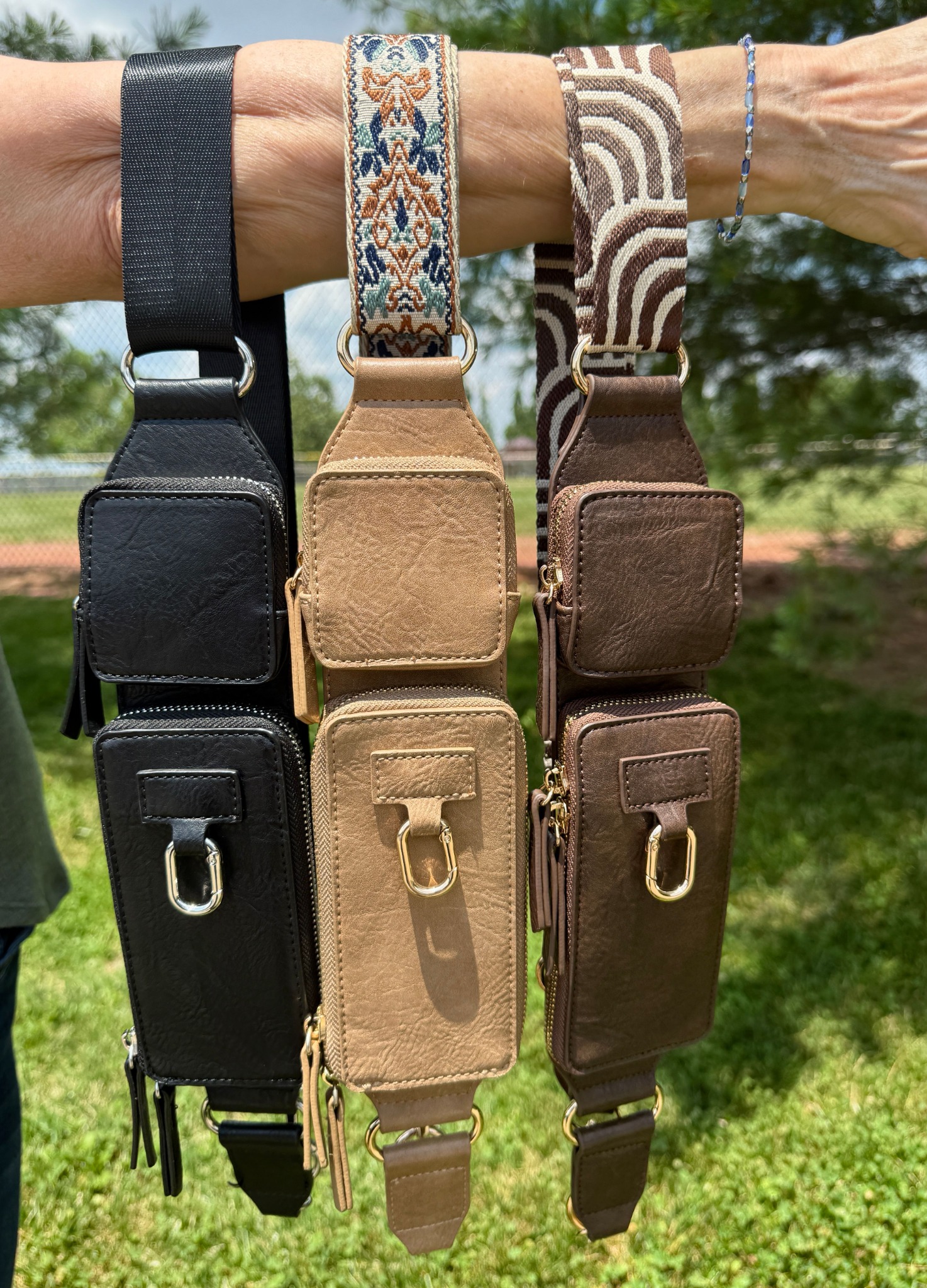 Save The Girls STG Touch Screen Purses Facebook ad
