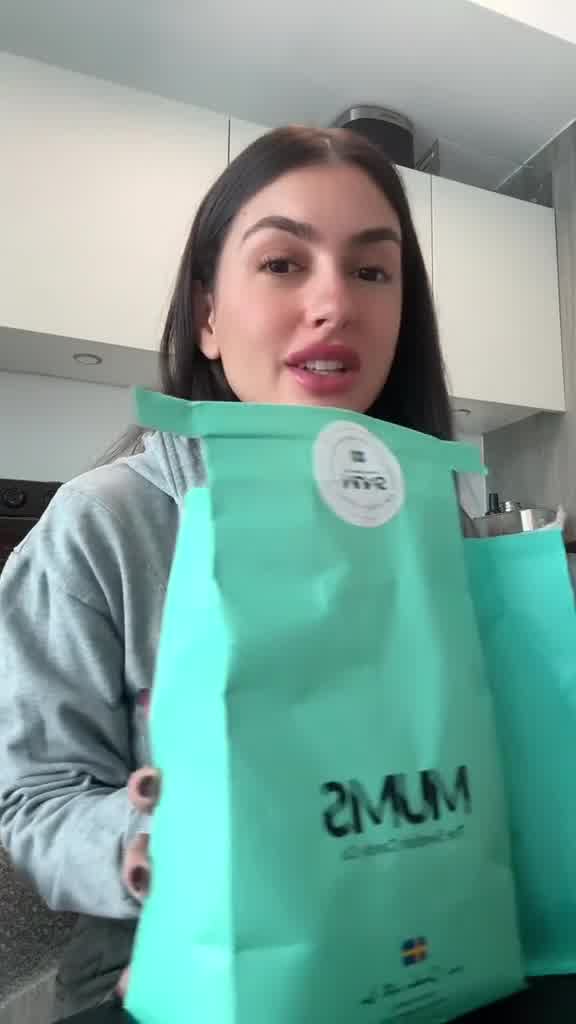 Mums - The Swedish Candy Co. Facebook ad
