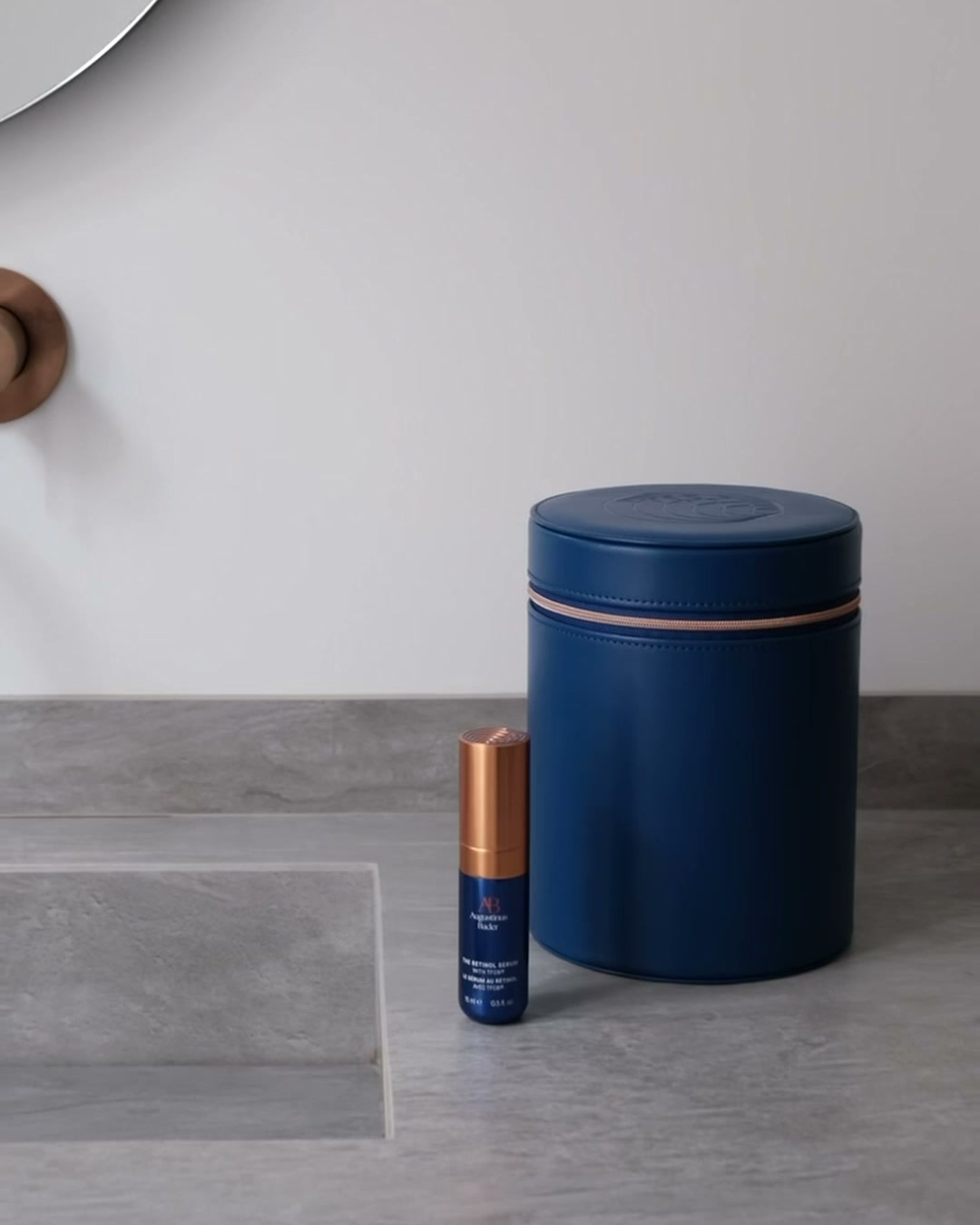 Augustinus Bader Facebook ad: The Retinol Renewal Gift