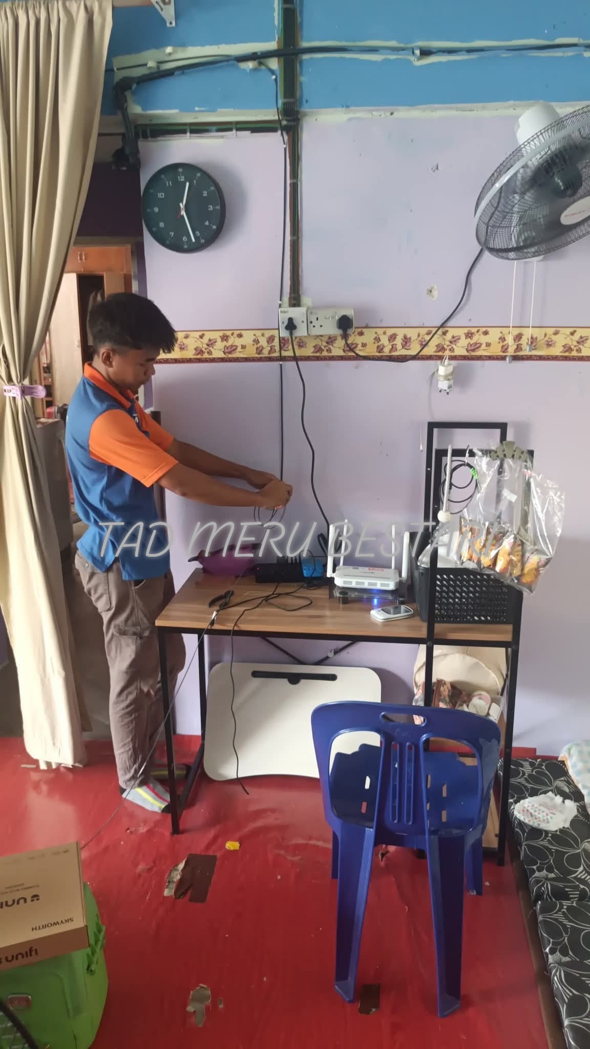 TMpoint - TAD Meru Bestari Facebook ad: Dulu nak pasang internet pun rasa macam minta…