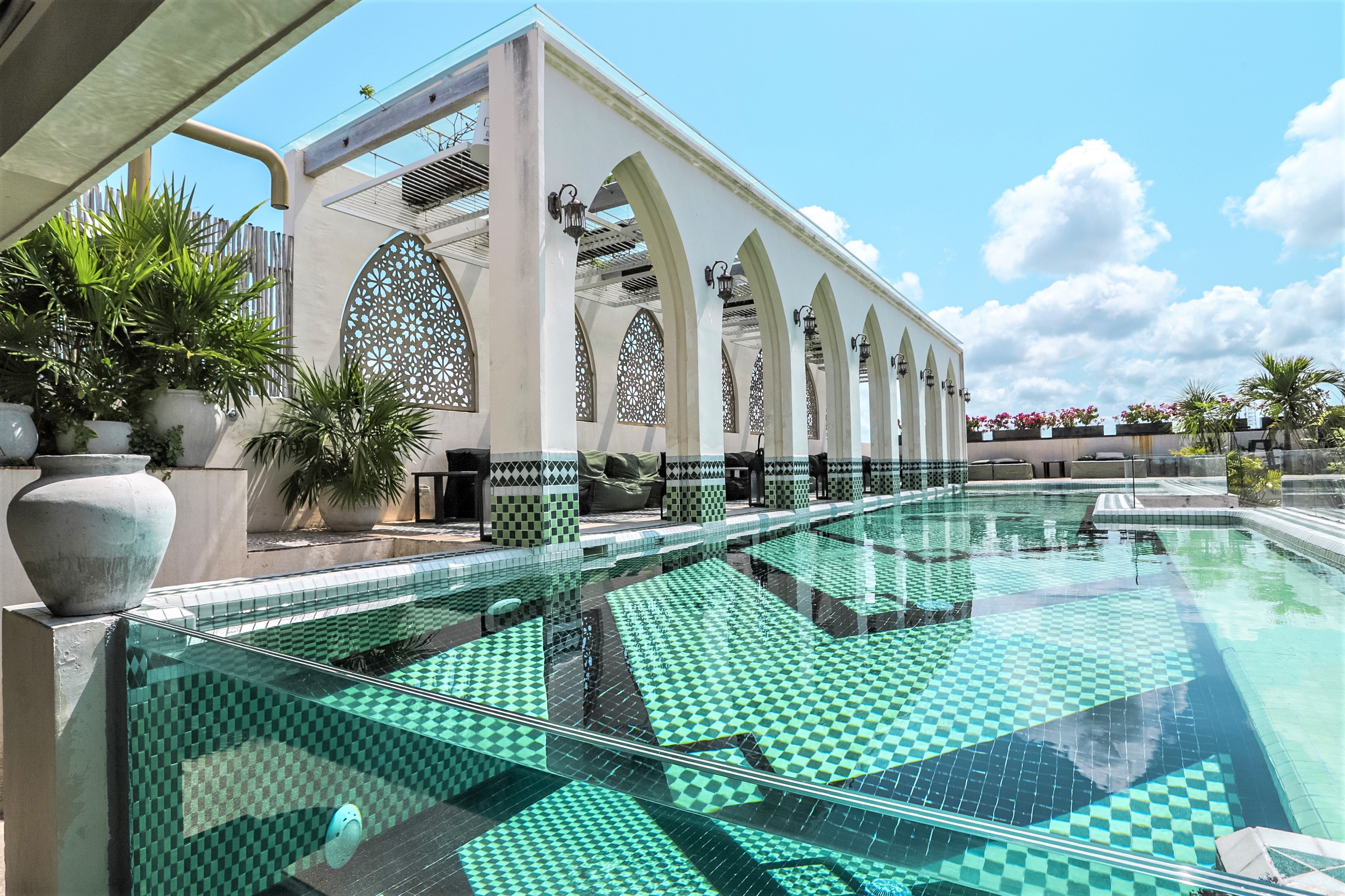 Layla Tulum - Boutique Hotel & Restaurant Facebook ad: Donde el lujo se encuentra con la serenidad…