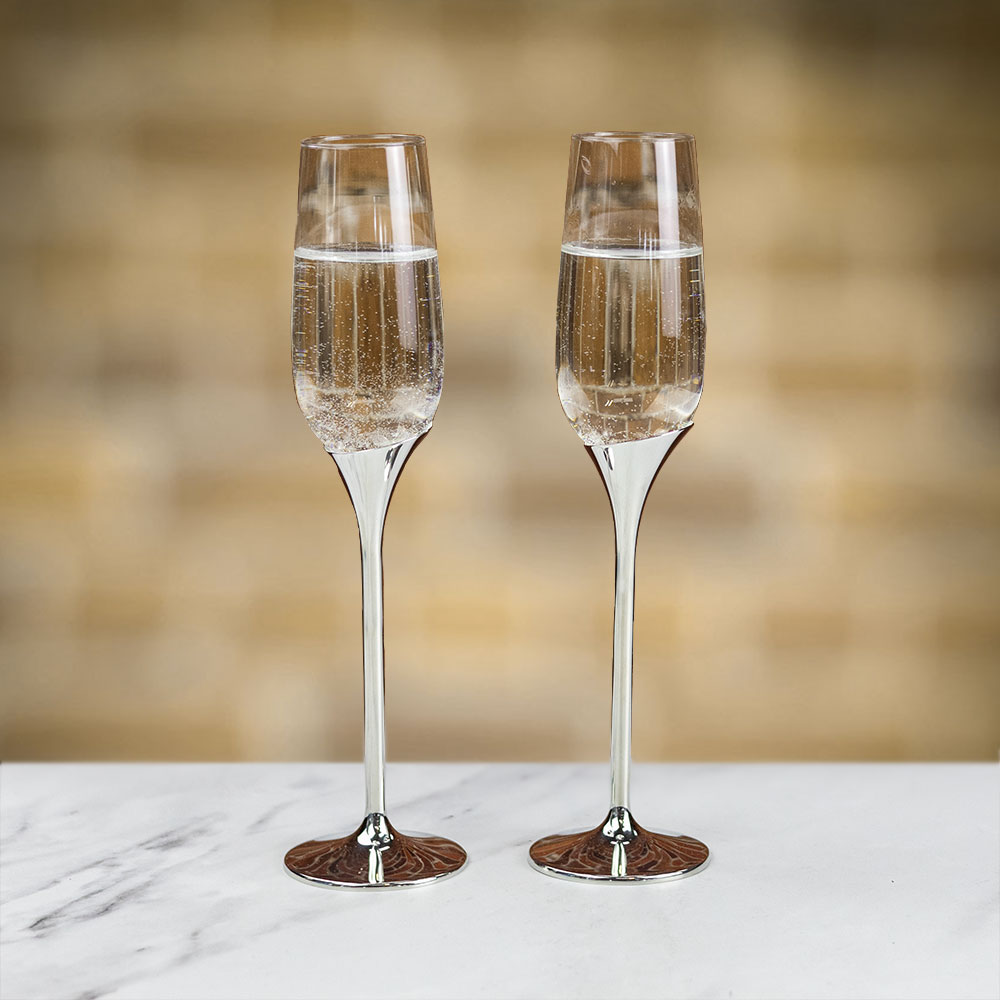 Farrar & Tanner Facebook ad: Personalised gifts for every occasion