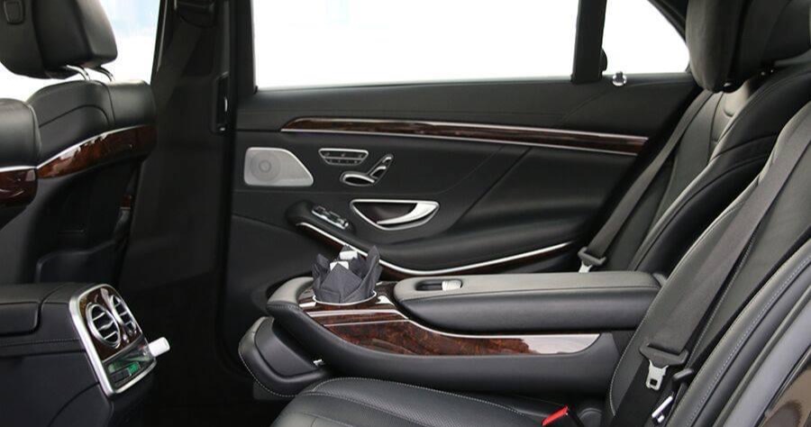 Sophie Limo Black Car Services Facebook ad