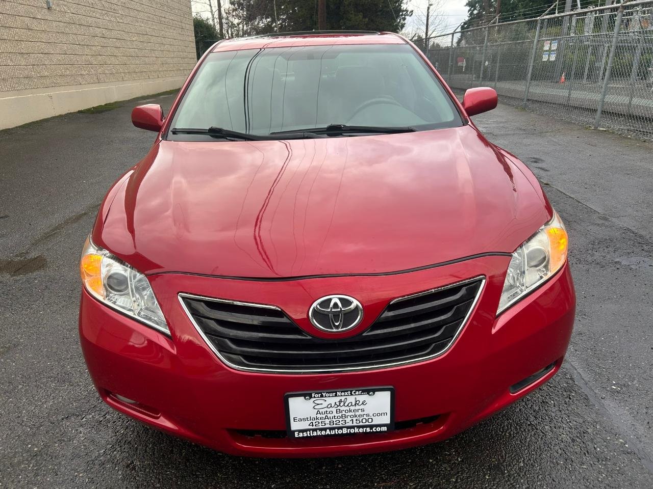 Ramon Hiraldo Facebook ad: 2007 Toyota Camry XLE V6 / Clean title / local trade