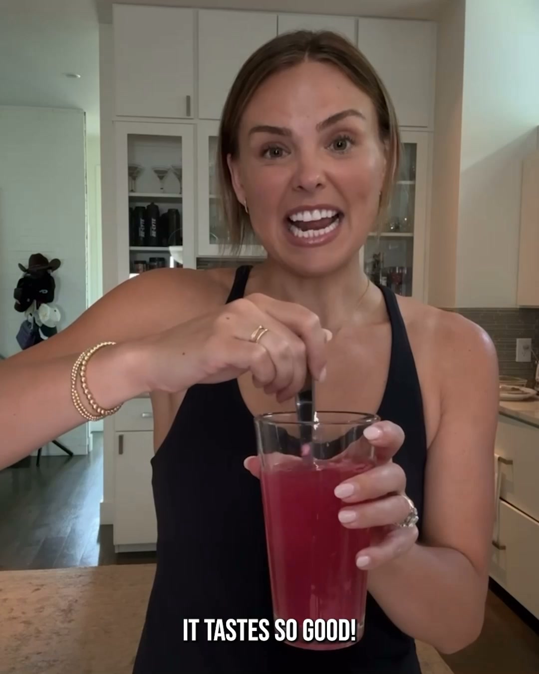 Hannah Brown Facebook ad: Save with code: HANNAH25