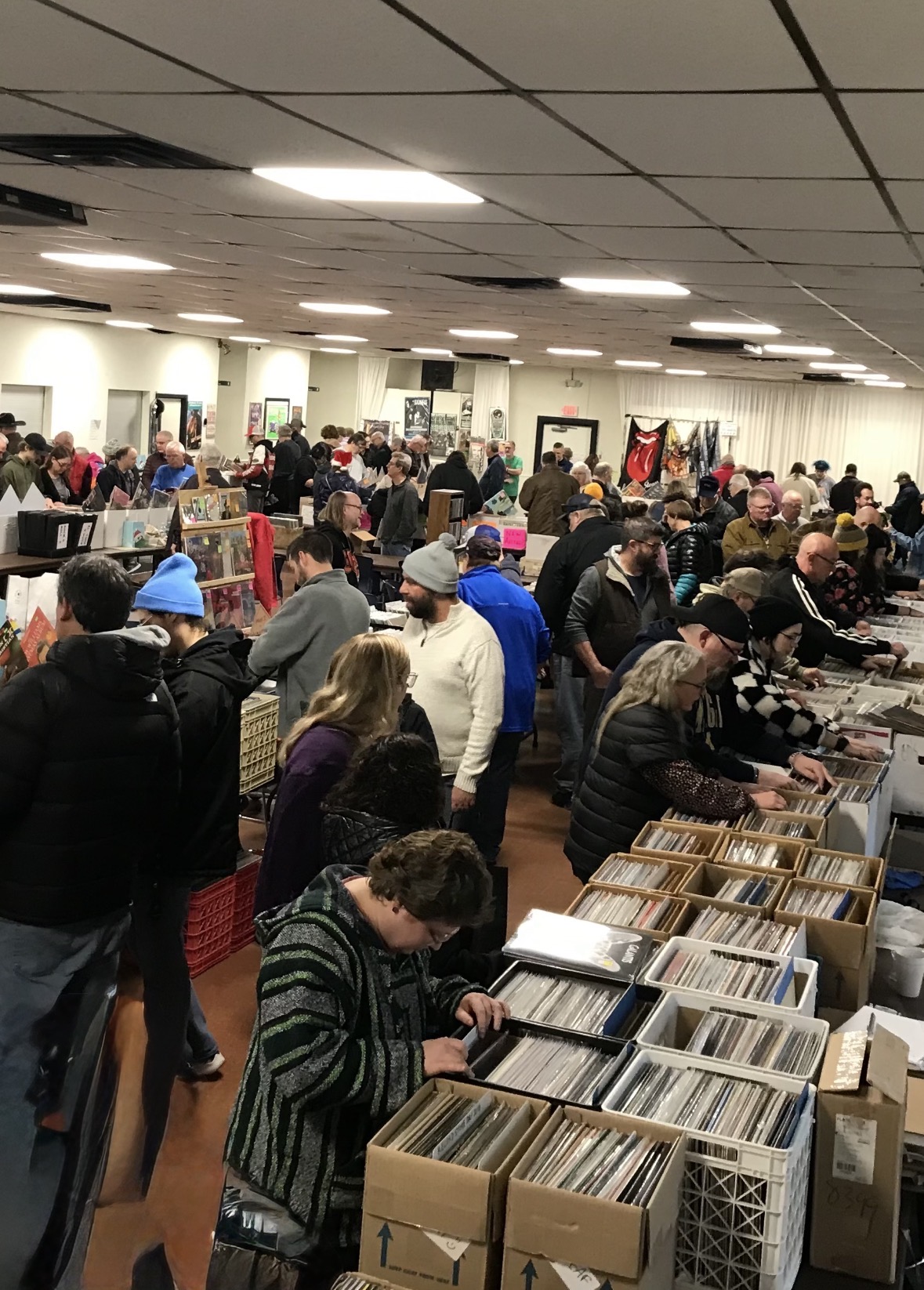 Grand Rapids Record/CD Show! Facebook ad: Grand Rapids Record & CD Show!