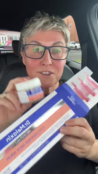 Dr.Melaxin UK Facebook ad: Bestseller | Necksphalt ECM Neck Lifting Duo Set