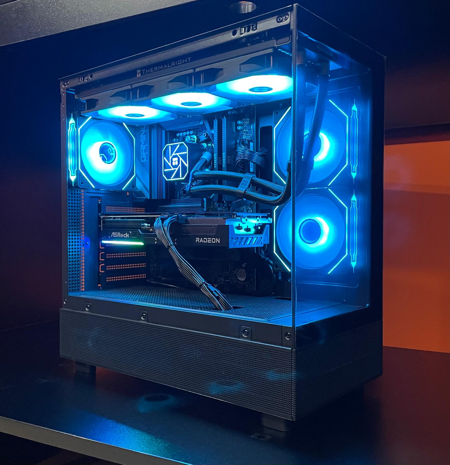 Italyon Pro Gaming Facebook ad: SUPER PROMO 2299€