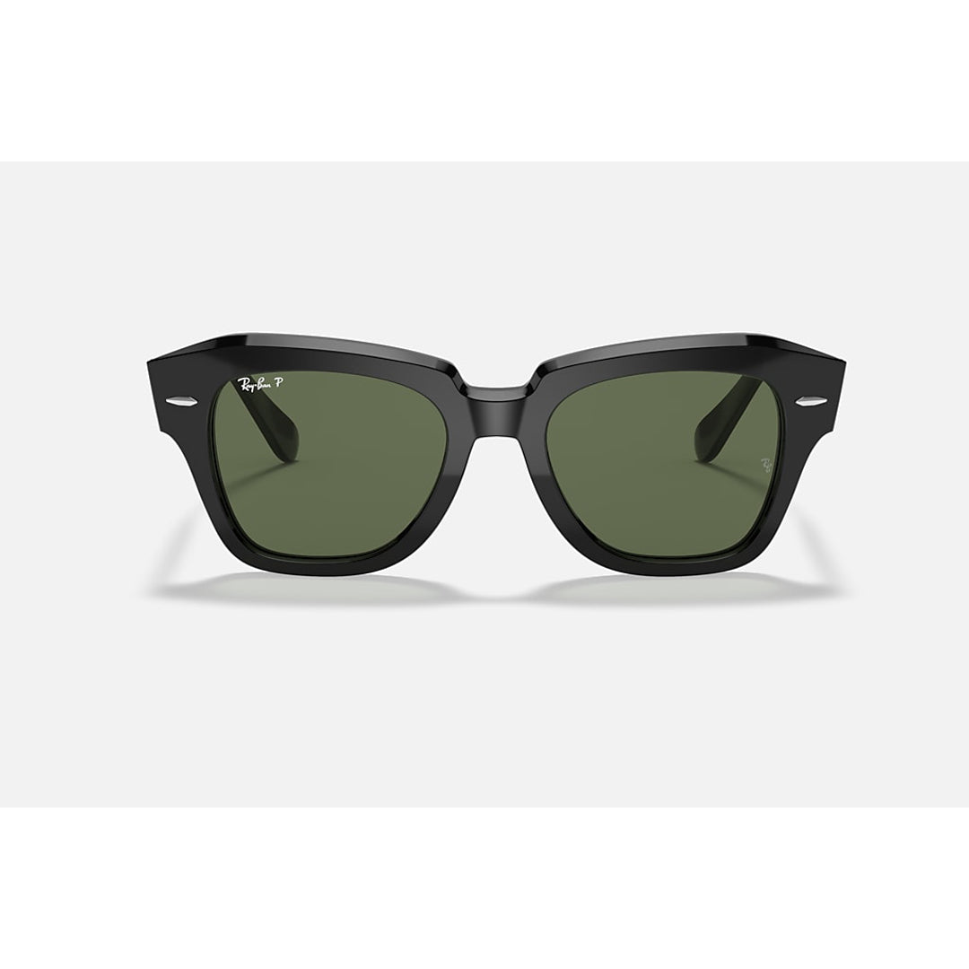 Optisalud Facebook ad: Ray Ban: Encuentra tu gafa de sol favorita…