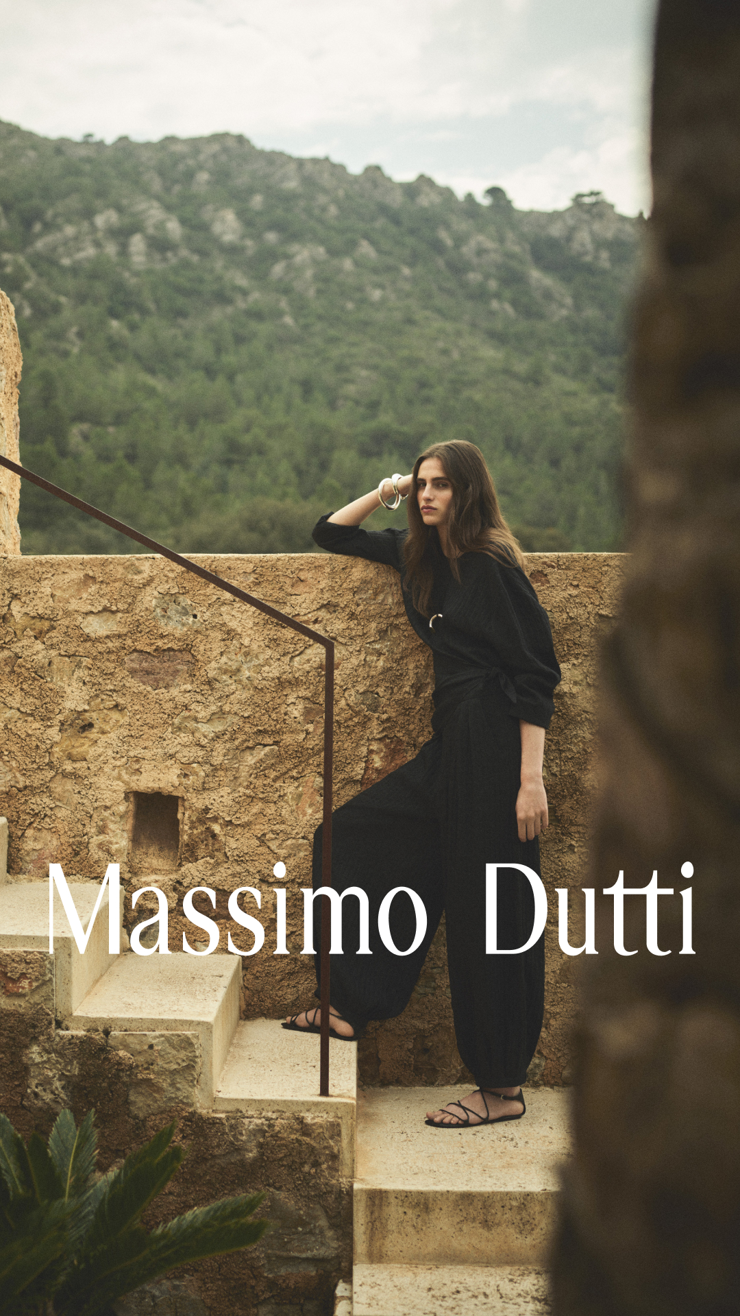 Massimo Dutti Facebook ad