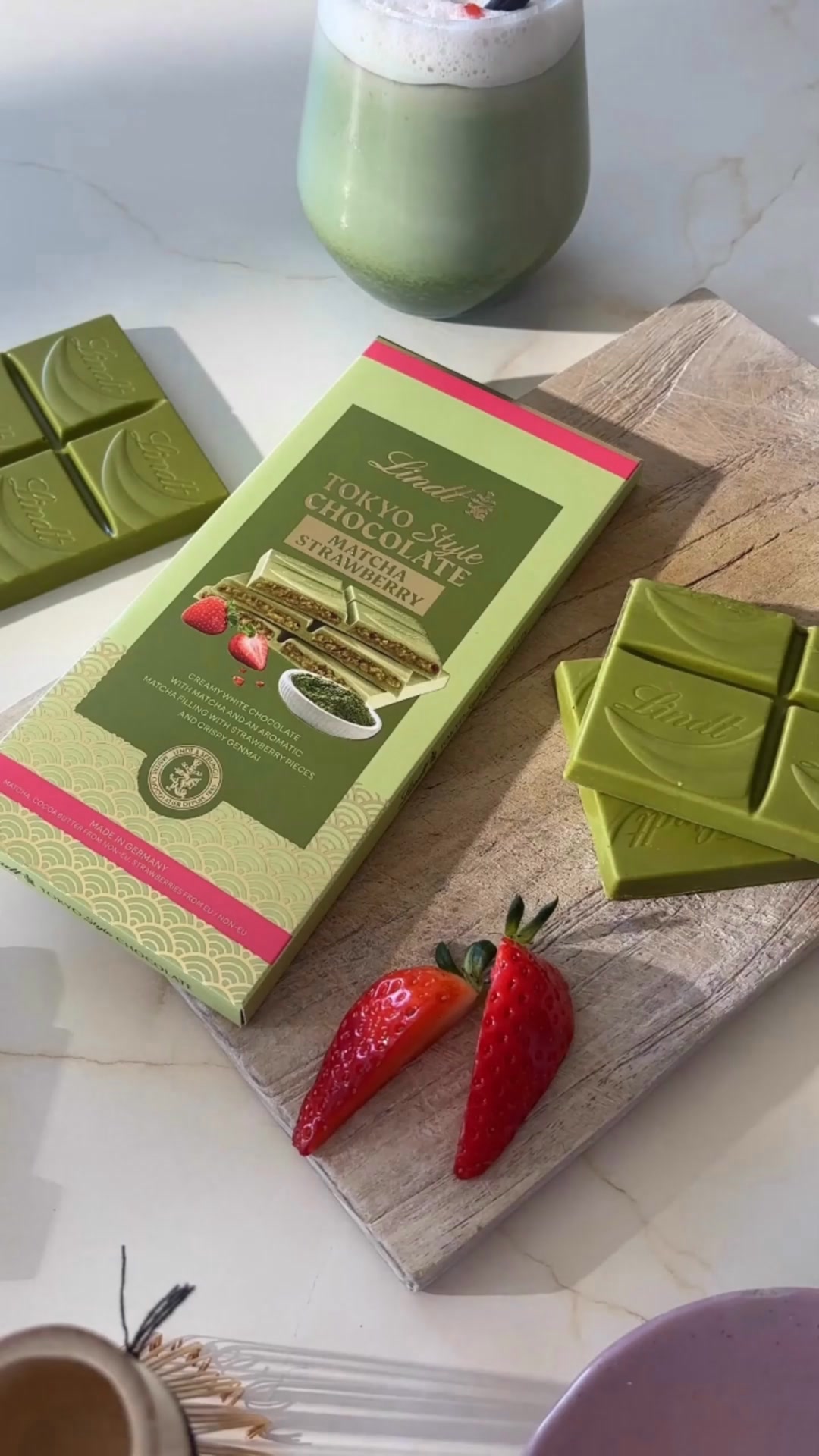 Lindt Facebook ad: Indulgence, the Tokyo Way