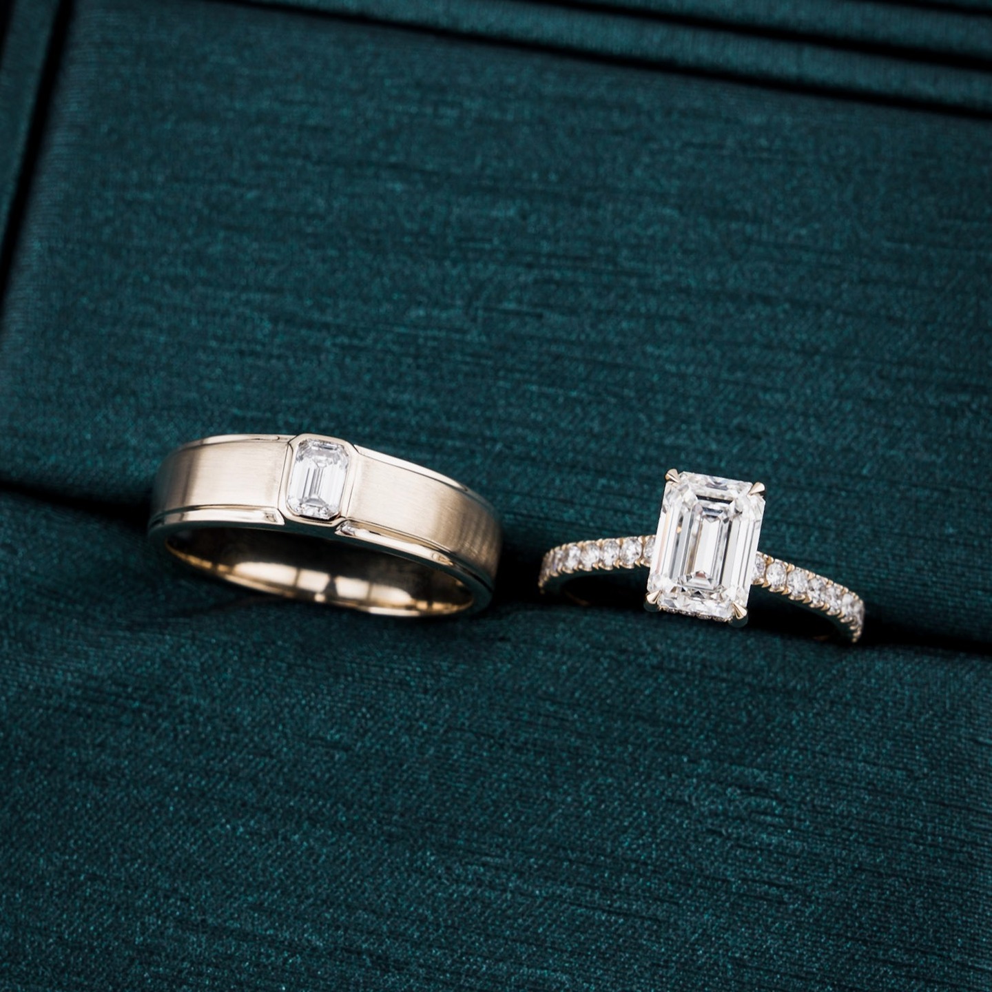 Labgrowndiamond.jewelryhouse Facebook ad: The Perfect Symmetry.