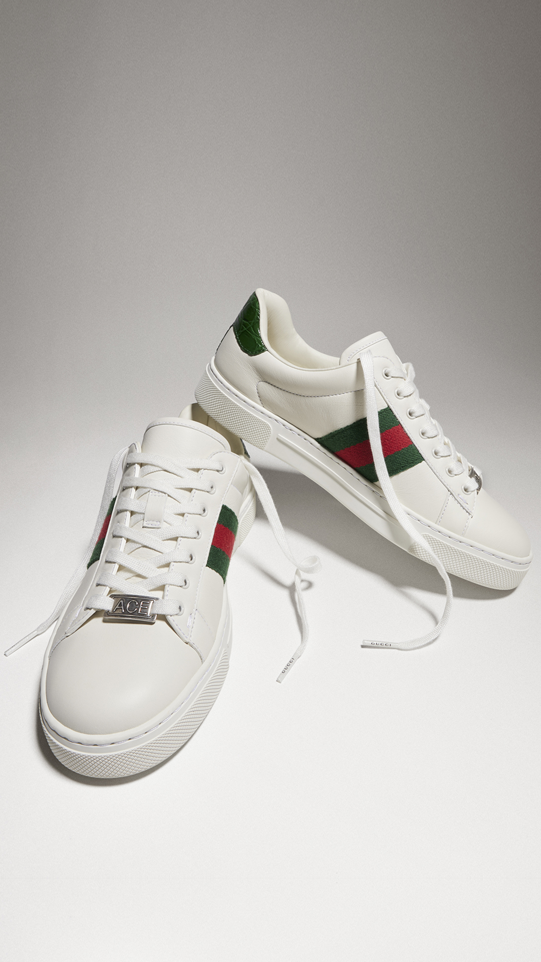 Gucci Facebook ad