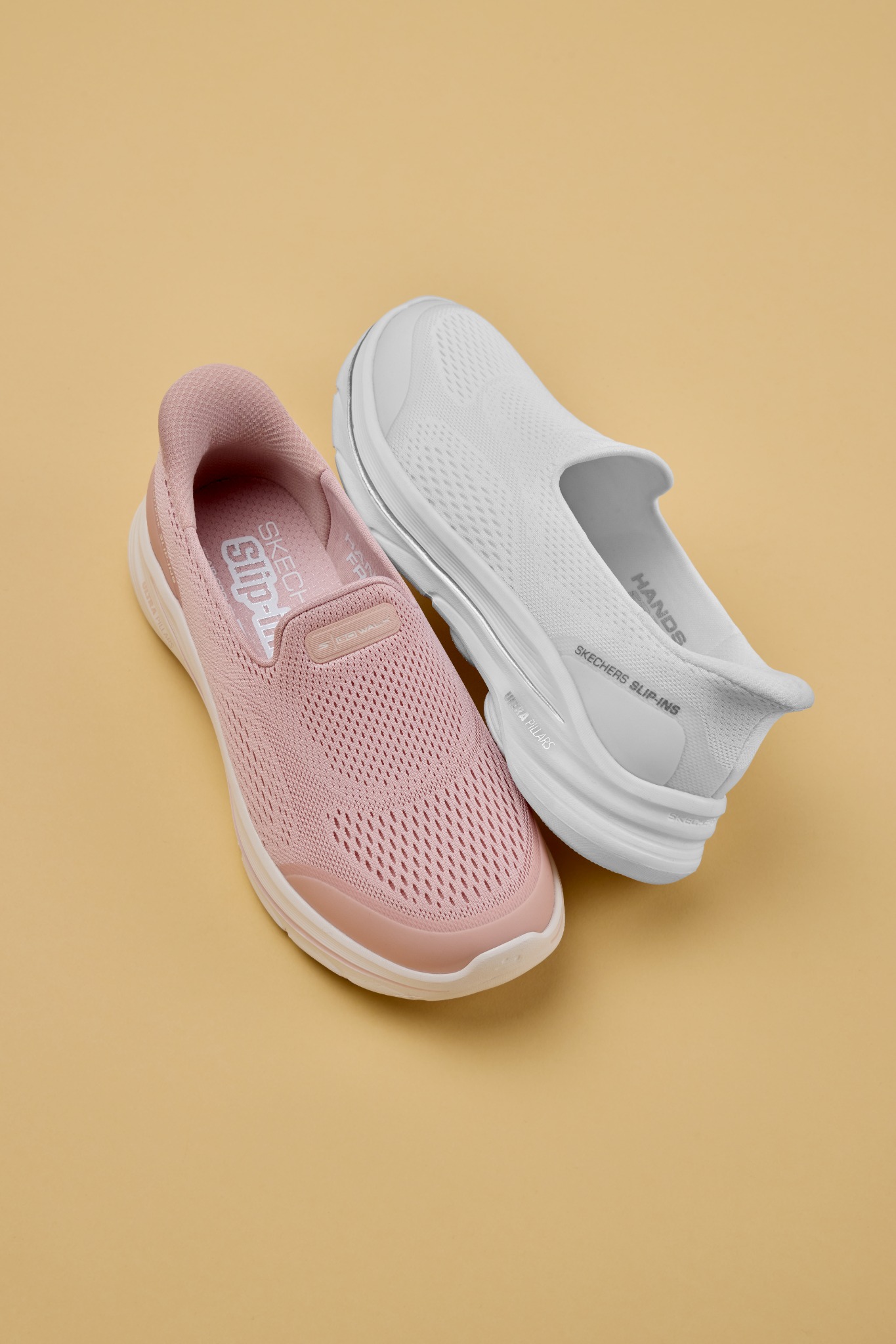 SKECHERS Facebook ad
